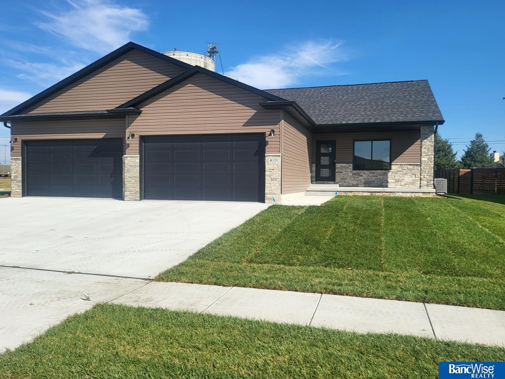 410 Lou Drive, Hallam, Nebraska image 1