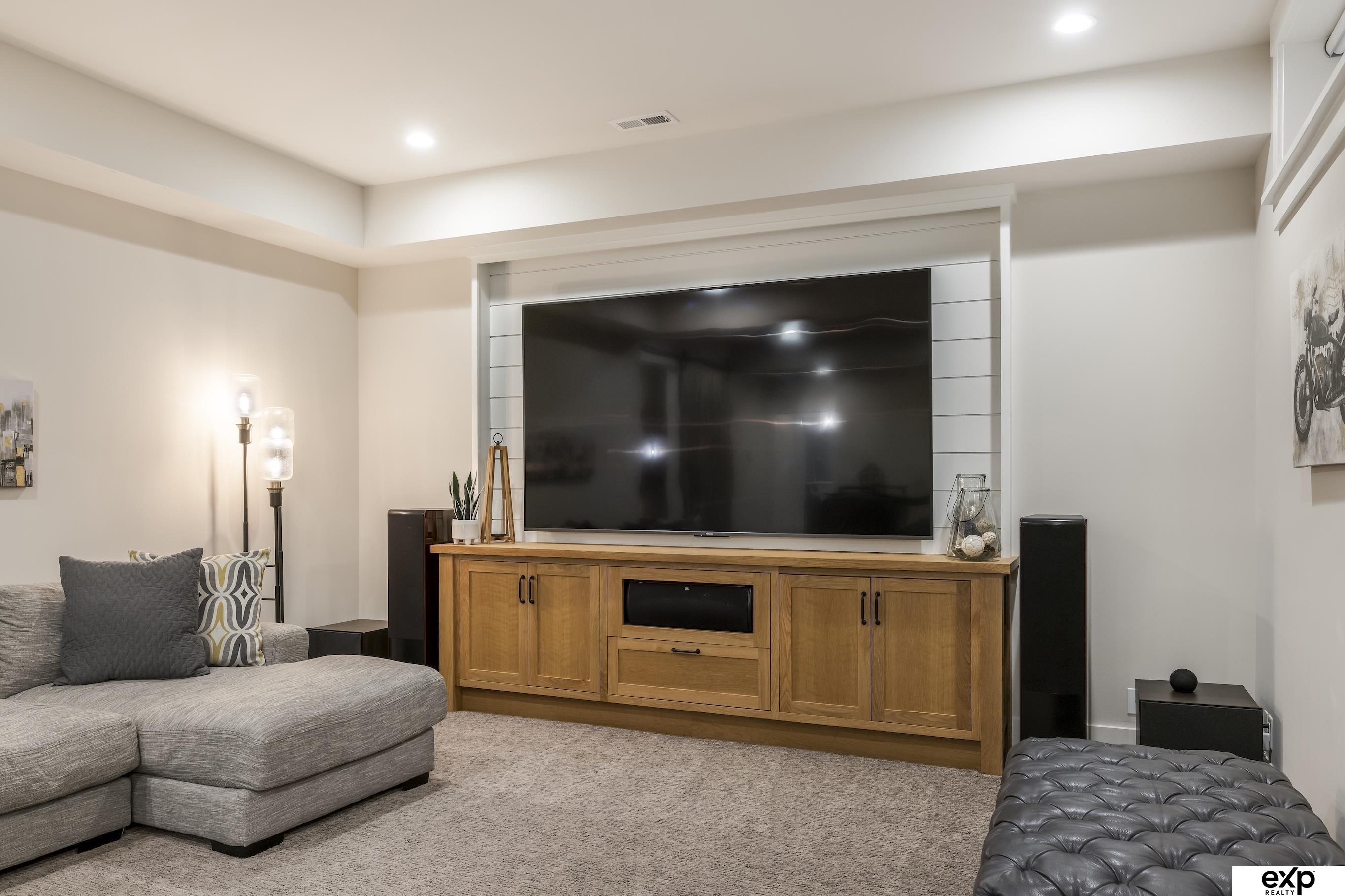 20740 Rawhide Road, Omaha, NE 68022 — MLS #22528616 — photo 51 of 76