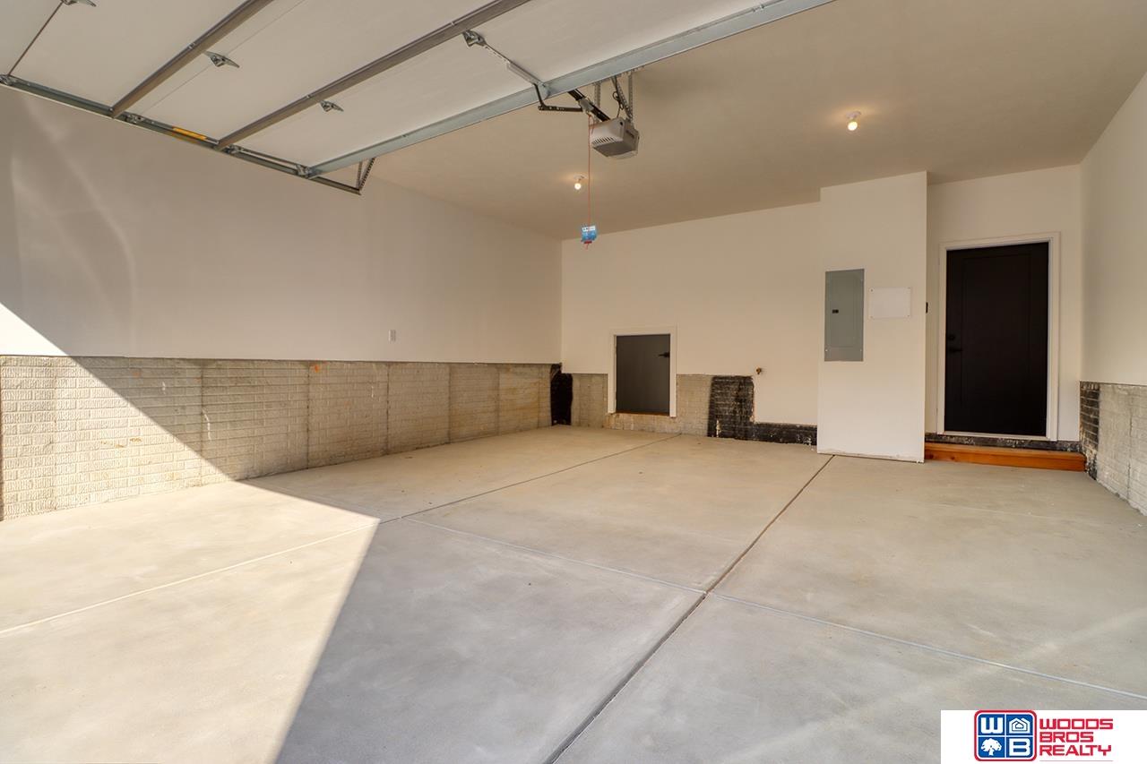 713 Blue Sage Boulevard, Lincoln, NE, 68521