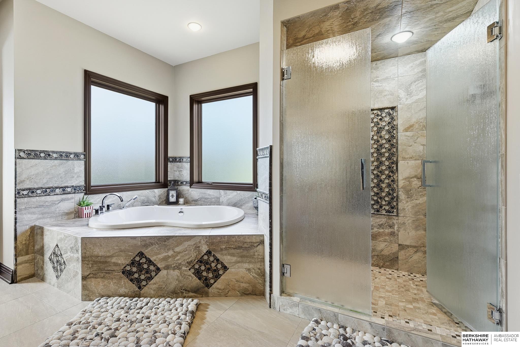 17445 Valley Drive, Omaha, NE 68130 — MLS #22530926 — photo 29 of 77