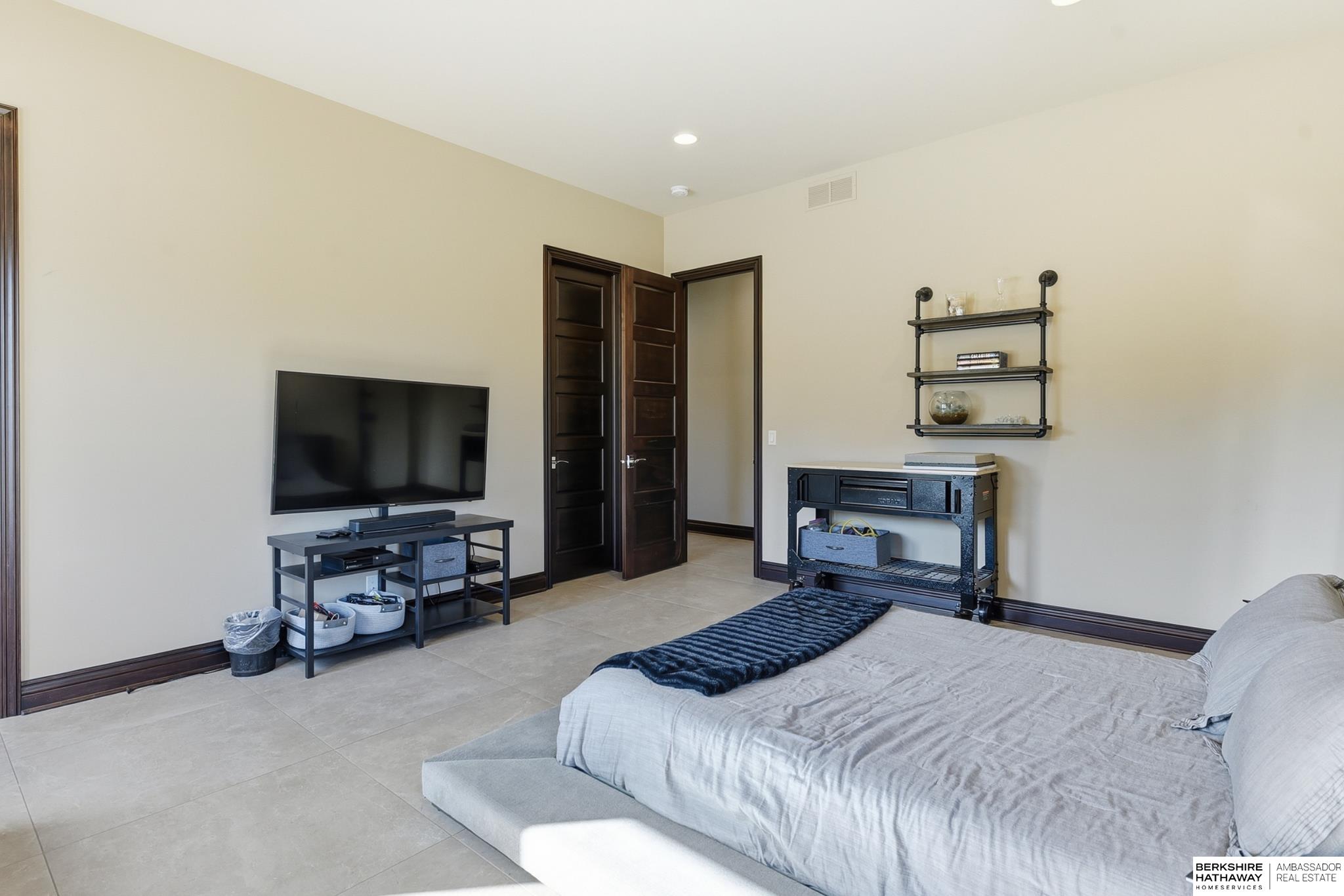 17445 Valley Drive, Omaha, NE 68130 — MLS #22530926 — photo 34 of 77