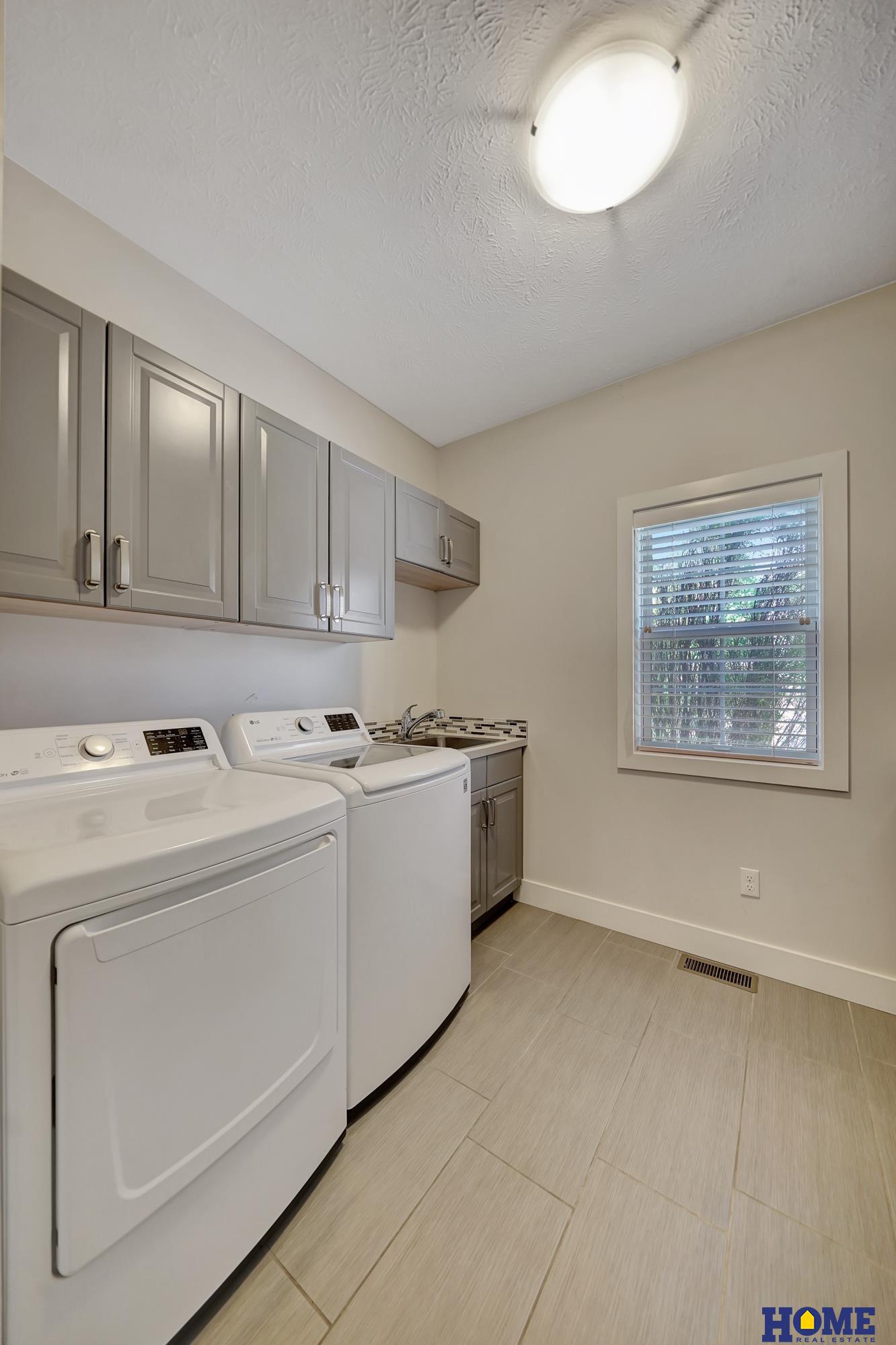 6521 S 21st Street, Lincoln, NE 68512 — MLS #22531123 — photo 29 of 59