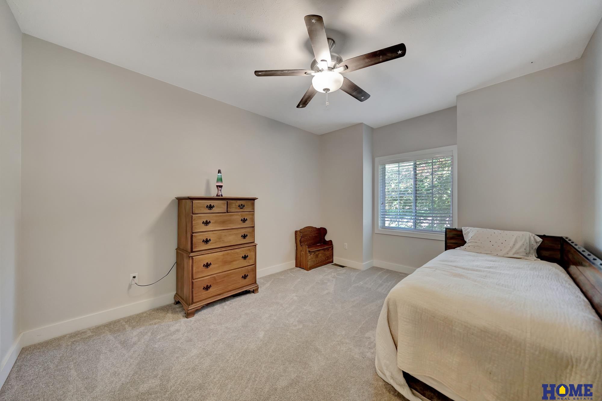 6521 S 21st Street, Lincoln, NE 68512 — MLS #22531123 — photo 33 of 59
