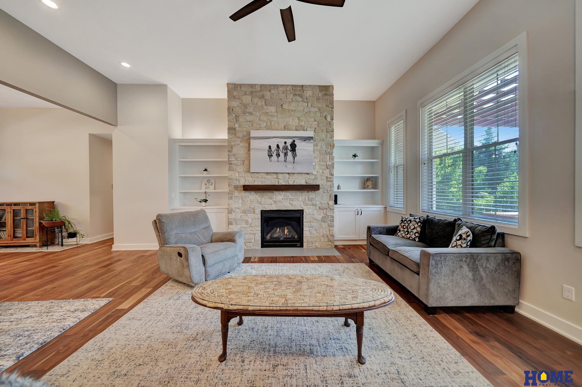 6521 S 21st Street, Lincoln, NE 68512 — MLS #22531123 — photo 5 of 59
