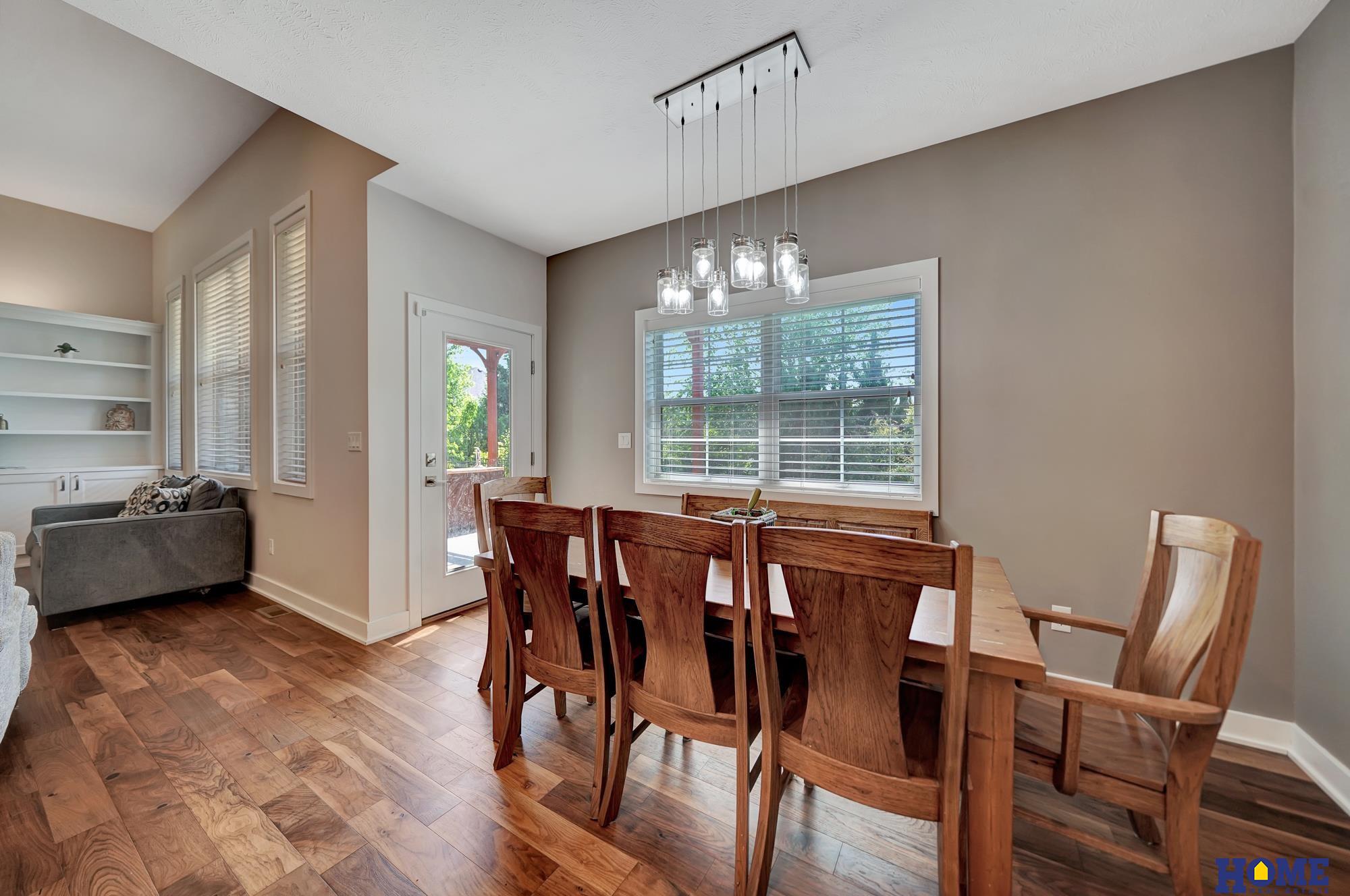 6521 S 21st Street, Lincoln, NE 68512 — MLS #22531123 — photo 6 of 59
