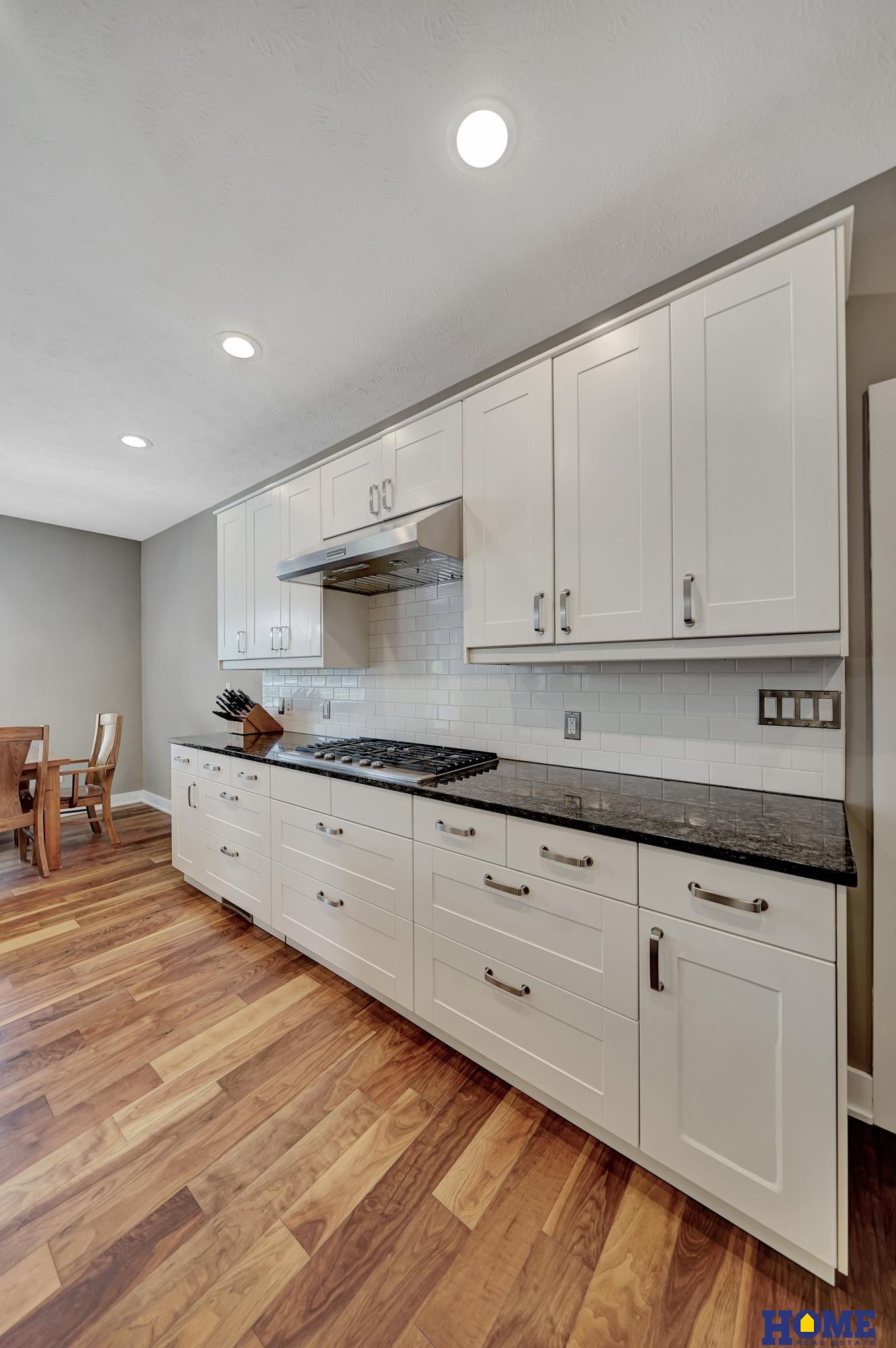 6521 S 21st Street, Lincoln, NE 68512 — MLS #22531123 — photo 8 of 59