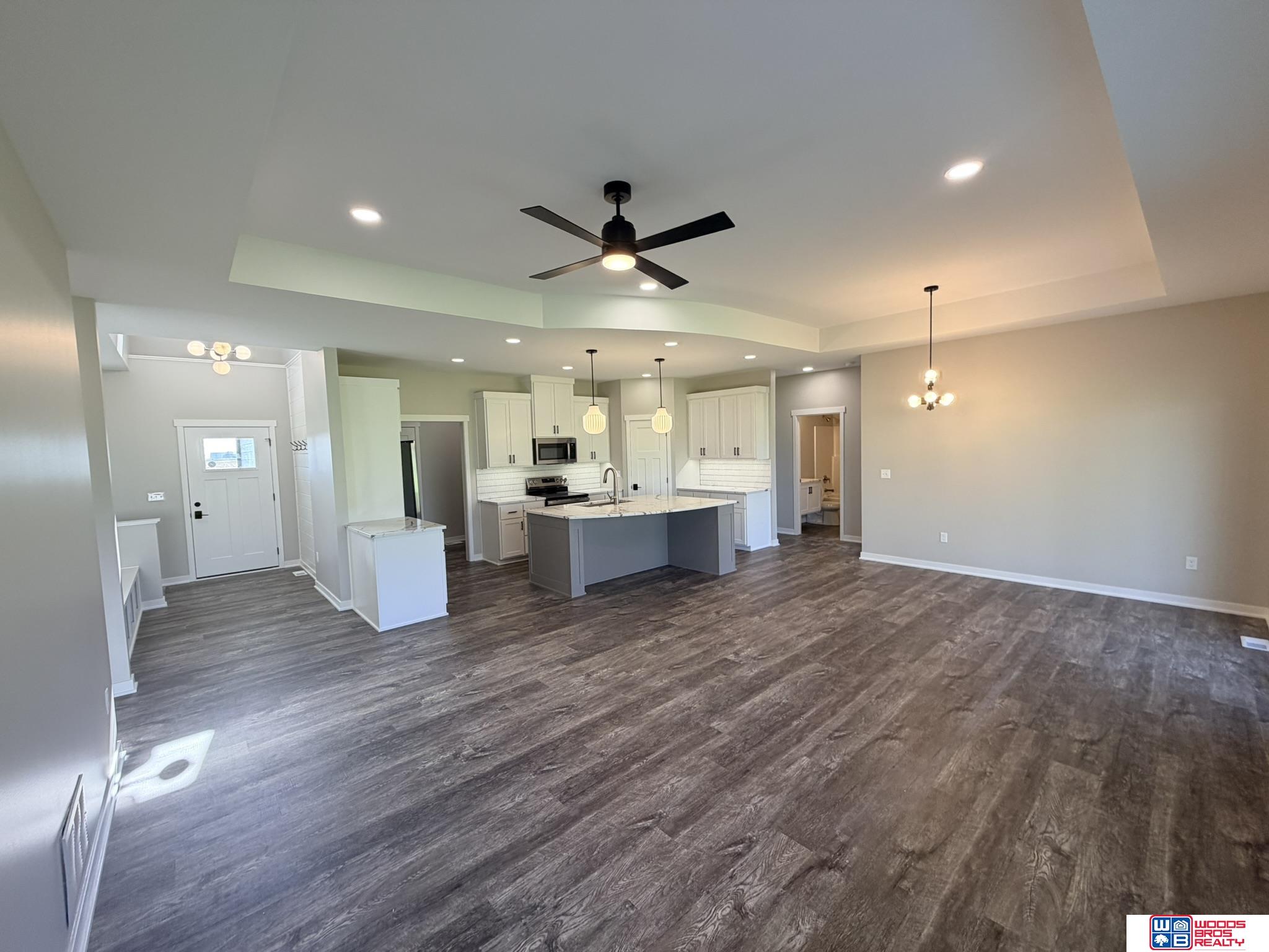 6674 Shadow Ridge Place, Columbus, NE, 68601