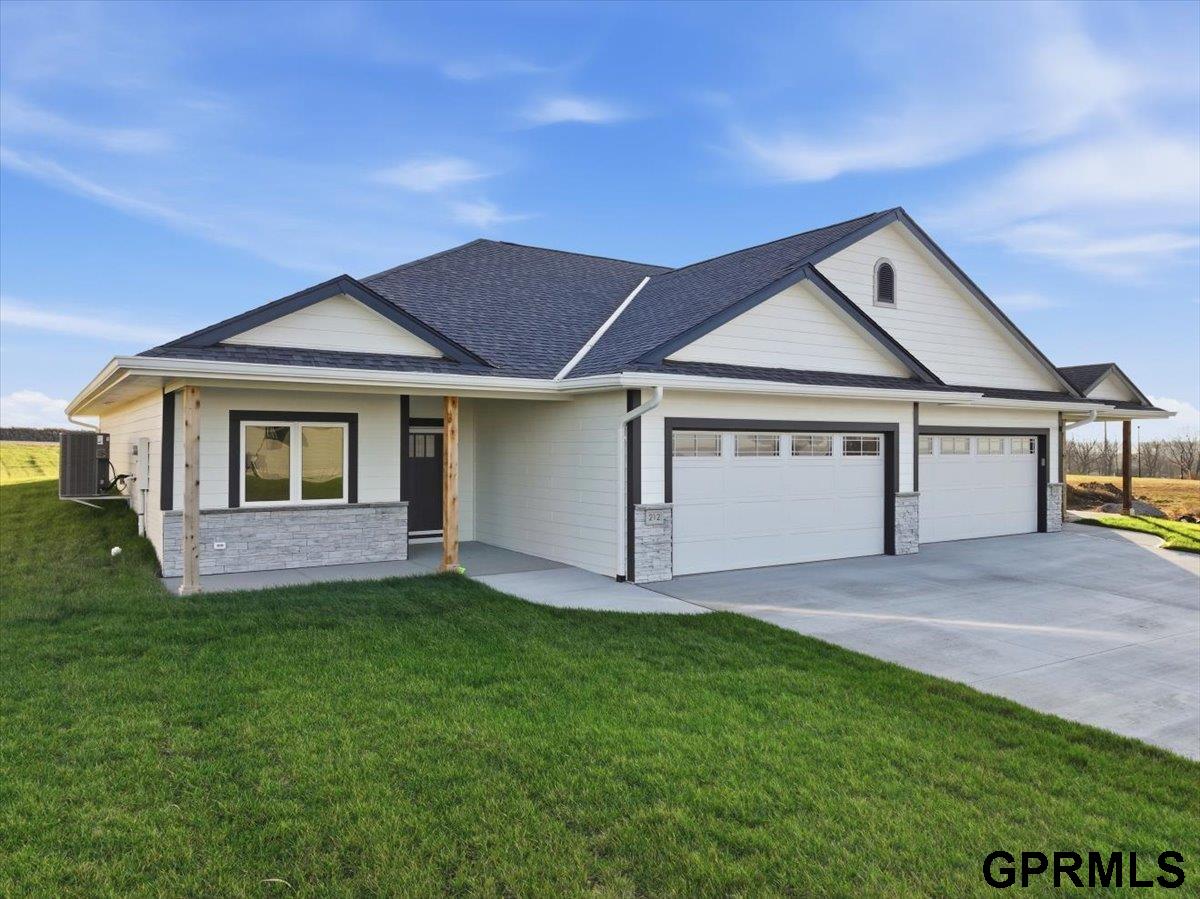 Photo of 212 St. Andrews Loop Malvern IA 51551