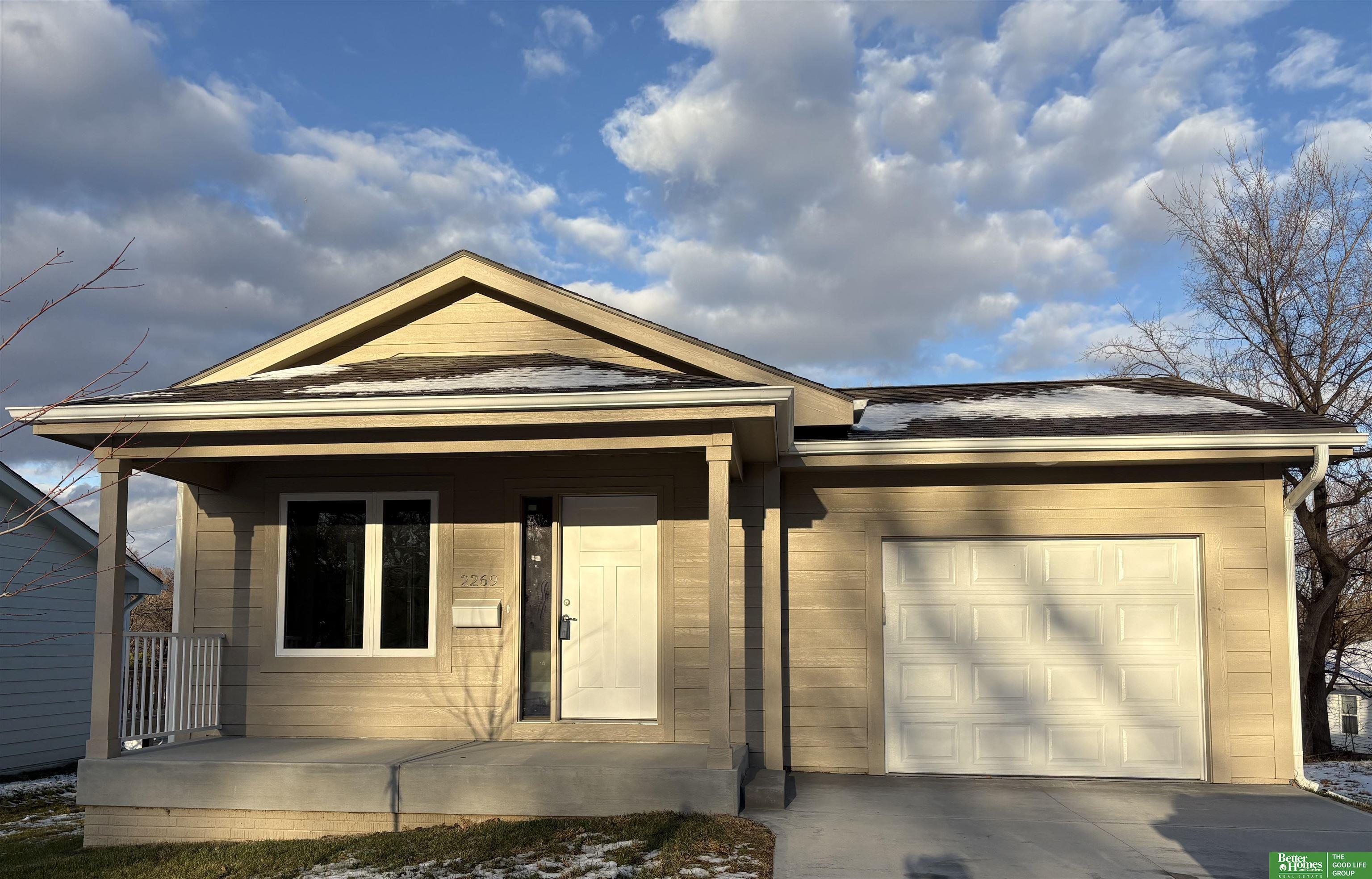 2432 Larimore Avenue, Omaha, NE, 68111