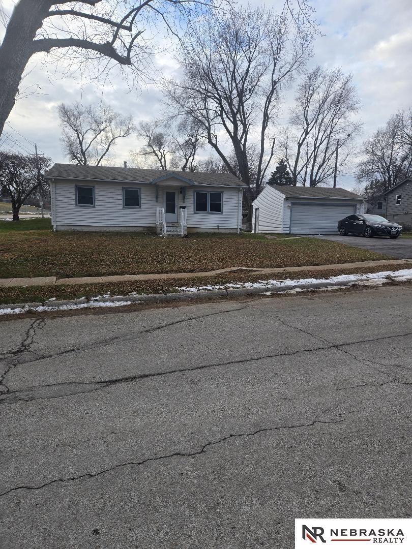 1206 Skyview Drive, Bellevue, NE, 68005