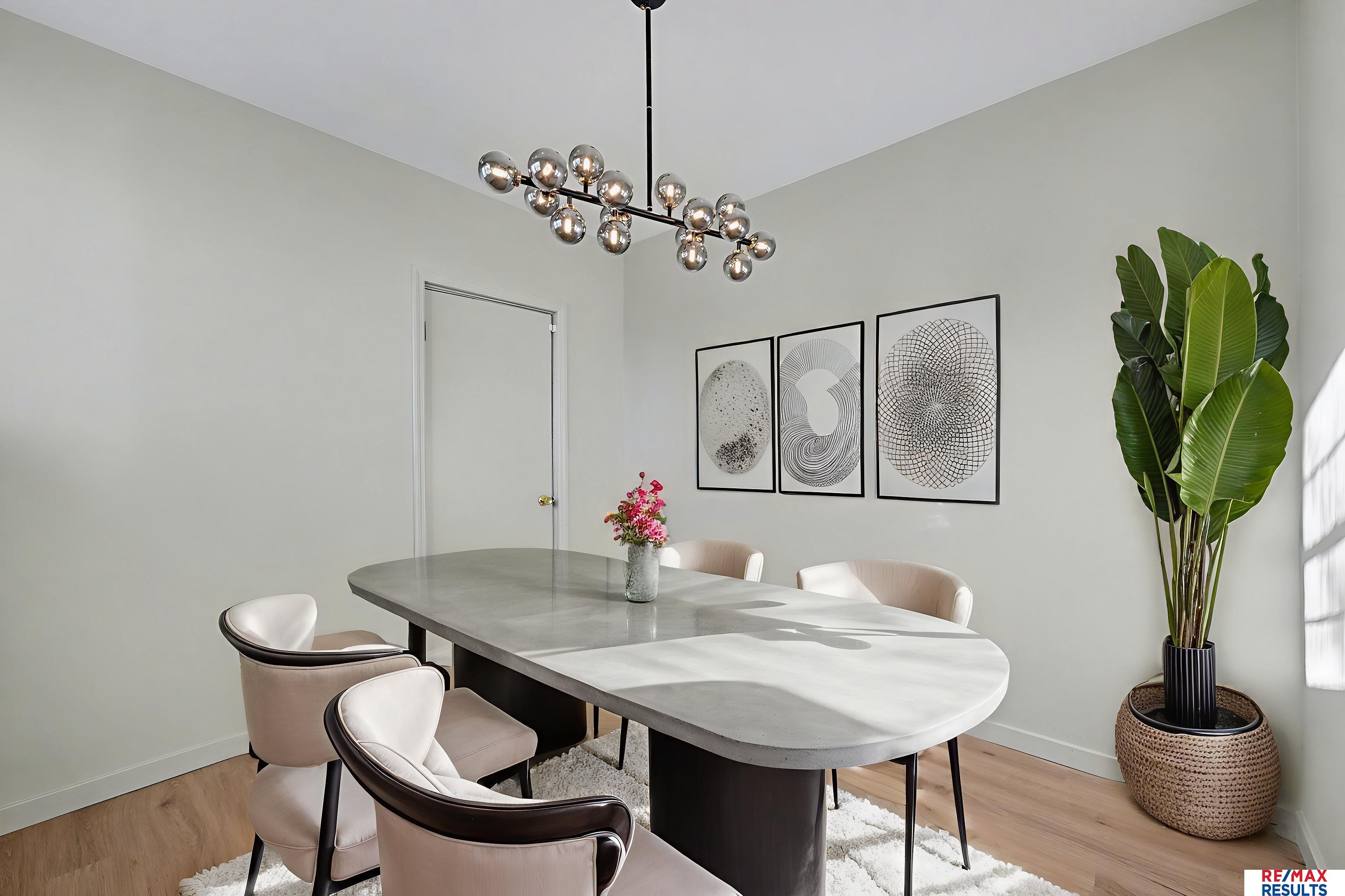 8339 Izard Street, Omaha, NE, 68114