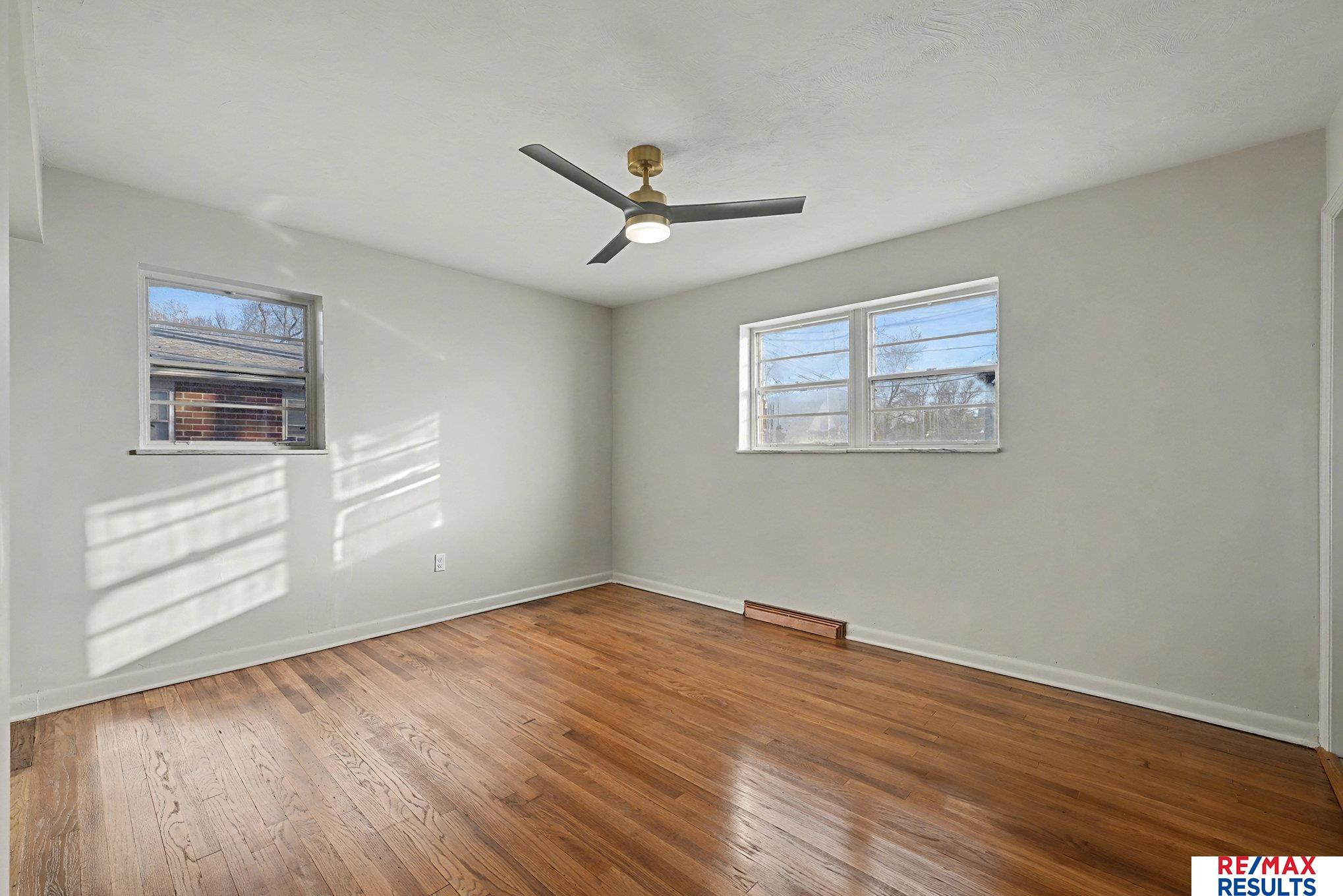 8339 Izard Street, Omaha, NE, 68114