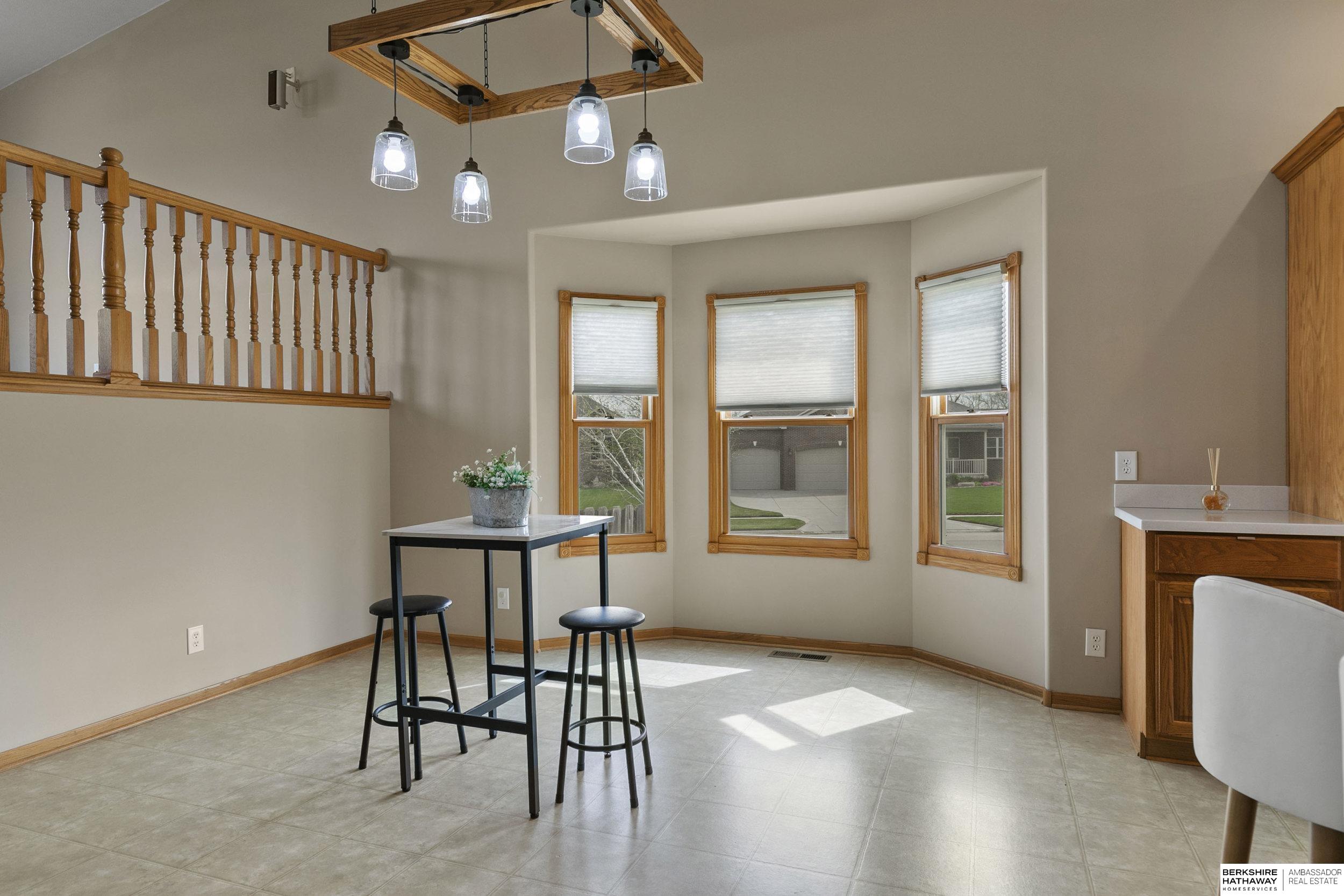 9040 Berg Drive, Lincoln, NE, 68505