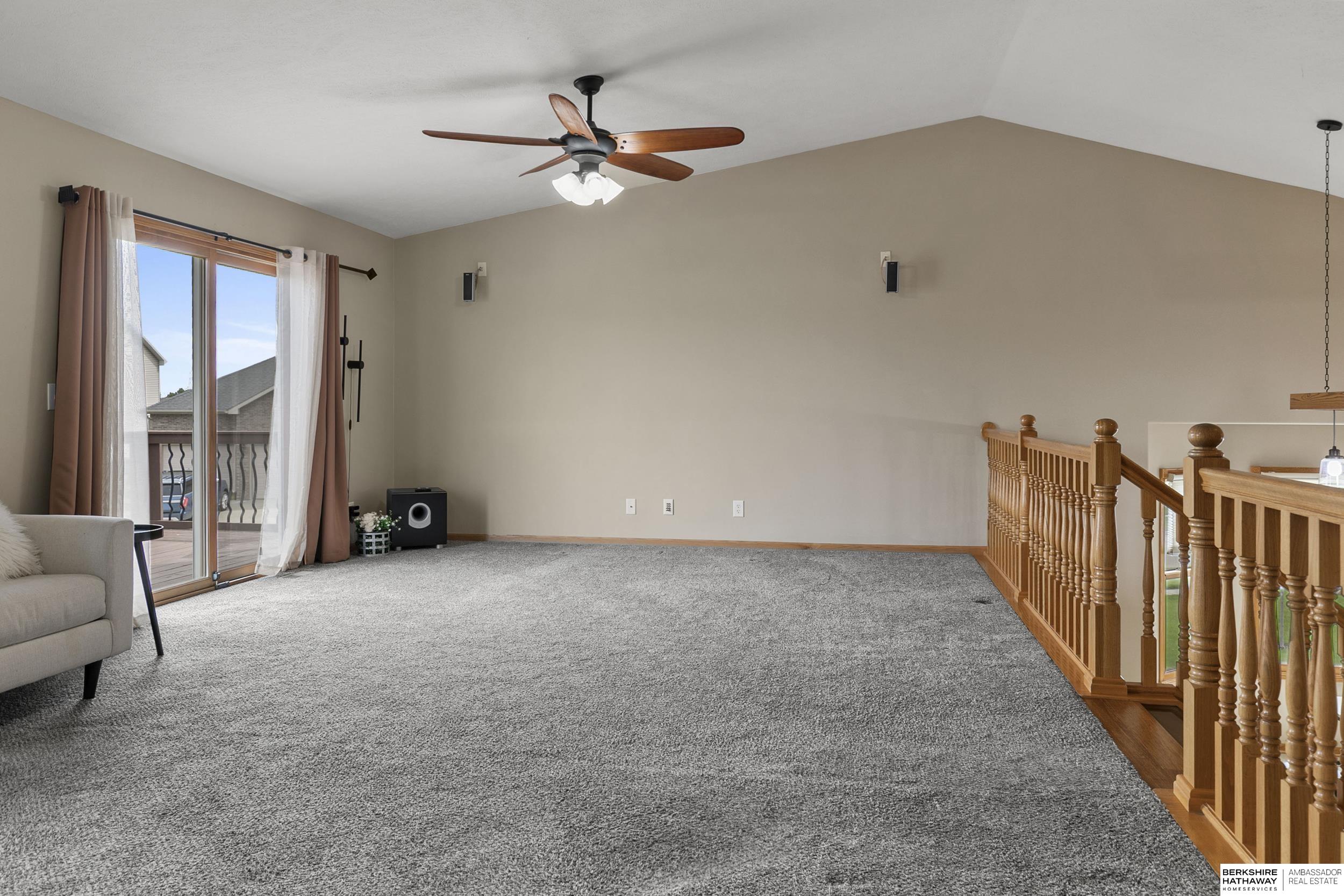 9040 Berg Drive, Lincoln, NE, 68505