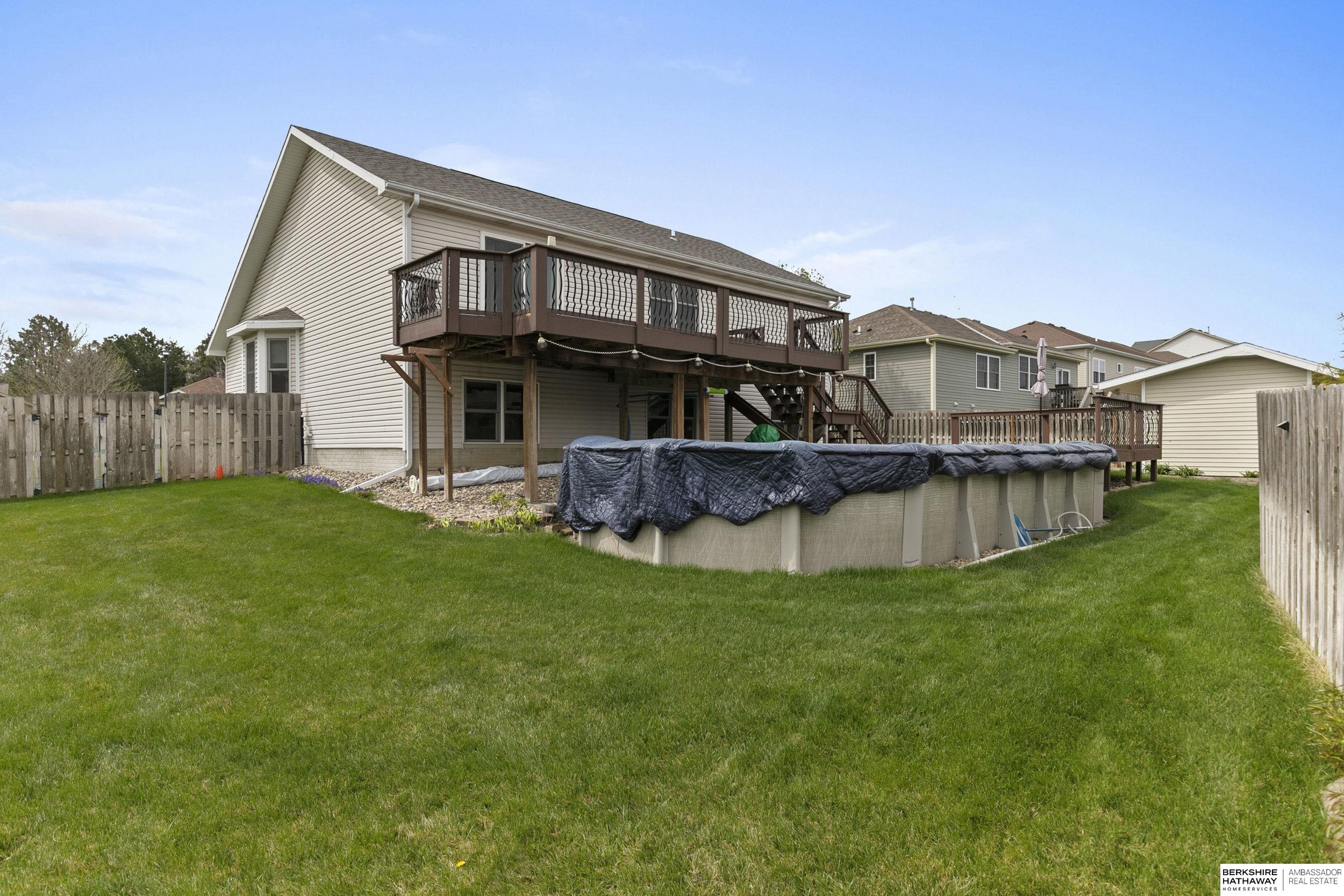 9040 Berg Drive, Lincoln, NE, 68505