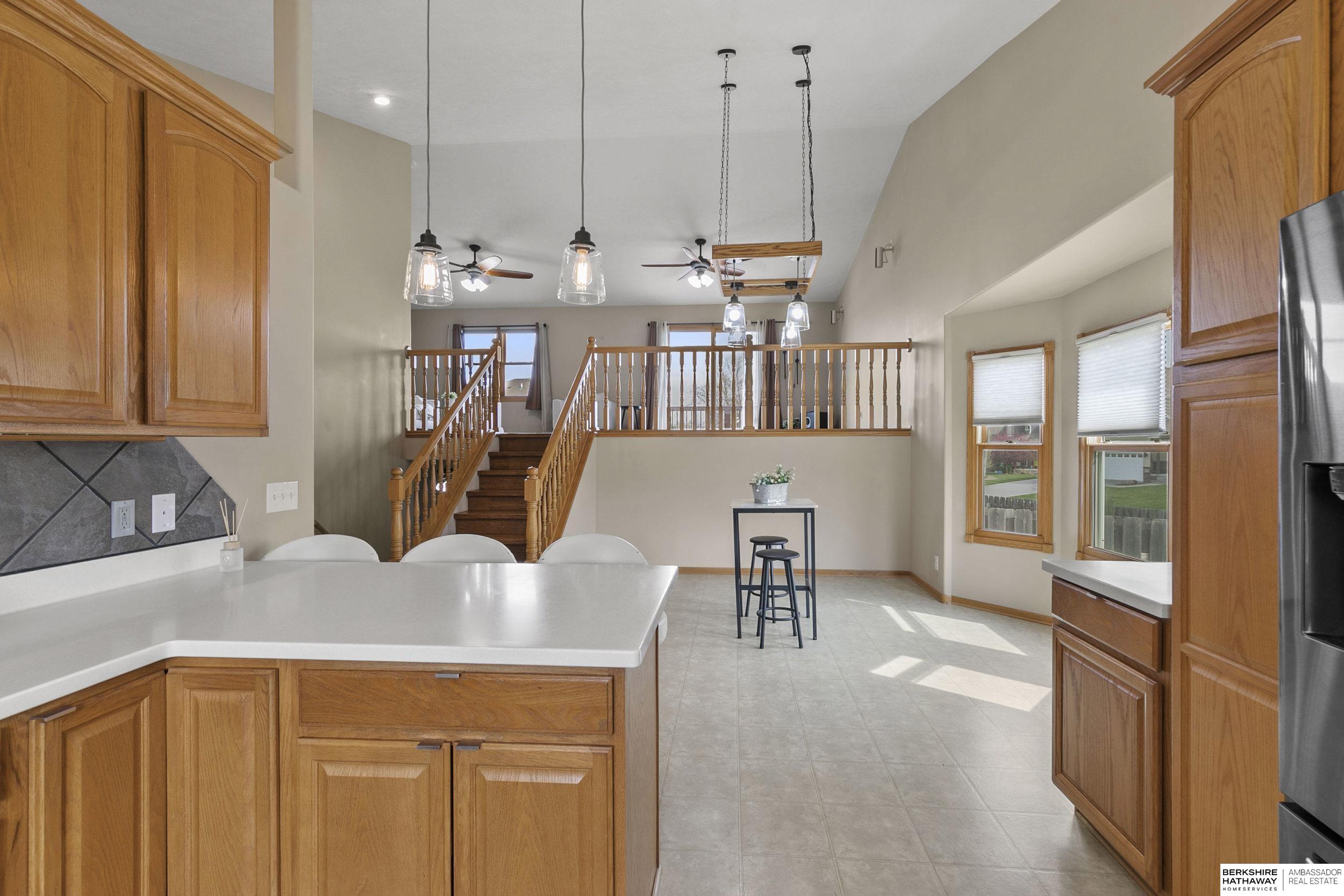 9040 Berg Drive, Lincoln, NE, 68505