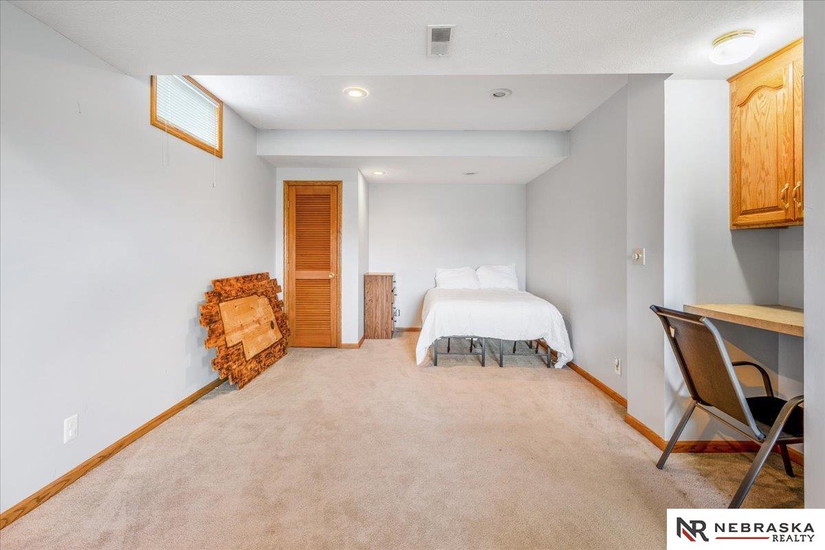 10113 S 176th Street, Omaha, NE 68136 — MLS #22535069 — photo 33 of 56