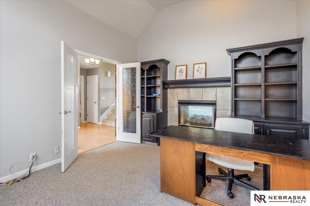 10113 S 176th Street, Omaha, NE 68136 — MLS #22535069 — photo 5 of 56