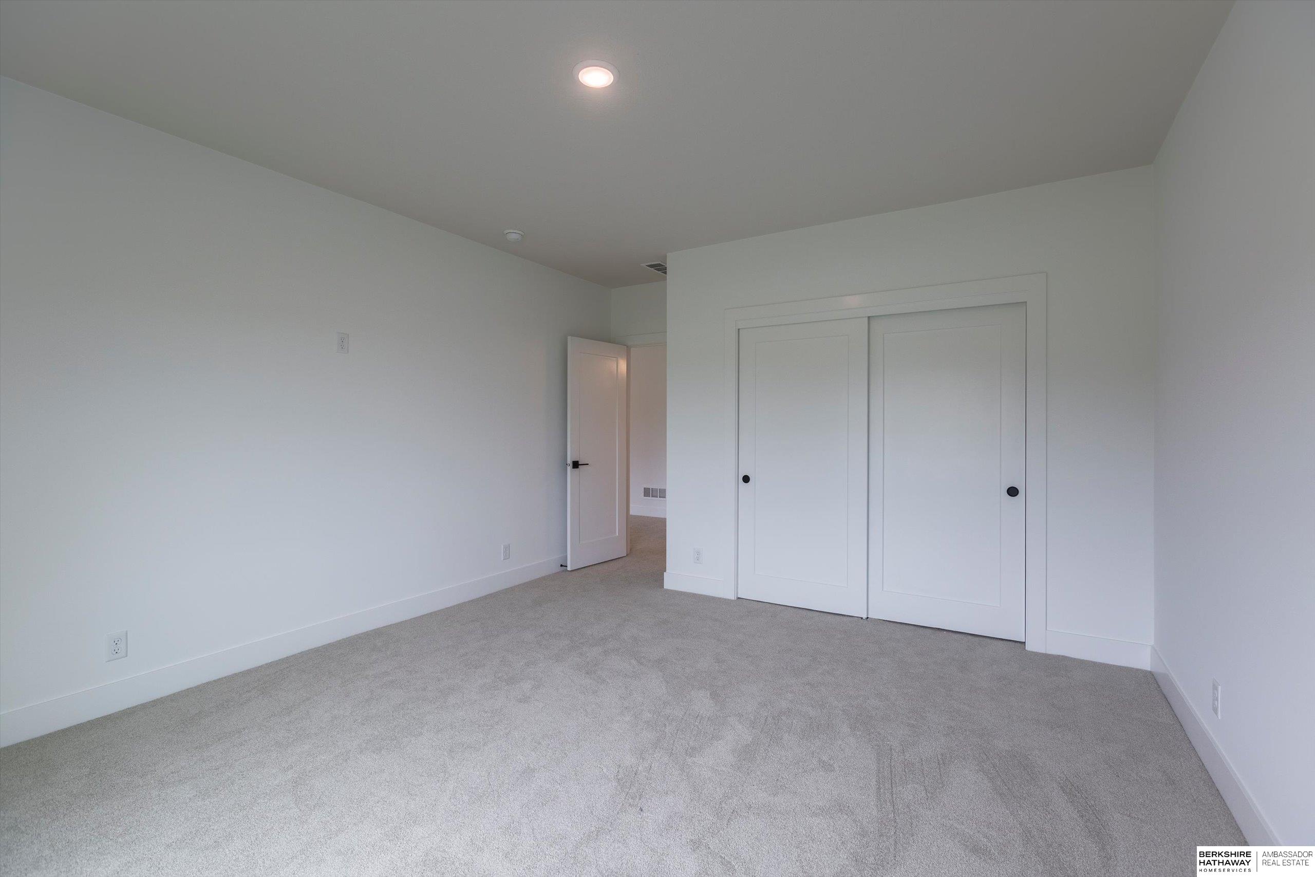 4505 N 213th Street, Omaha, NE, 68022