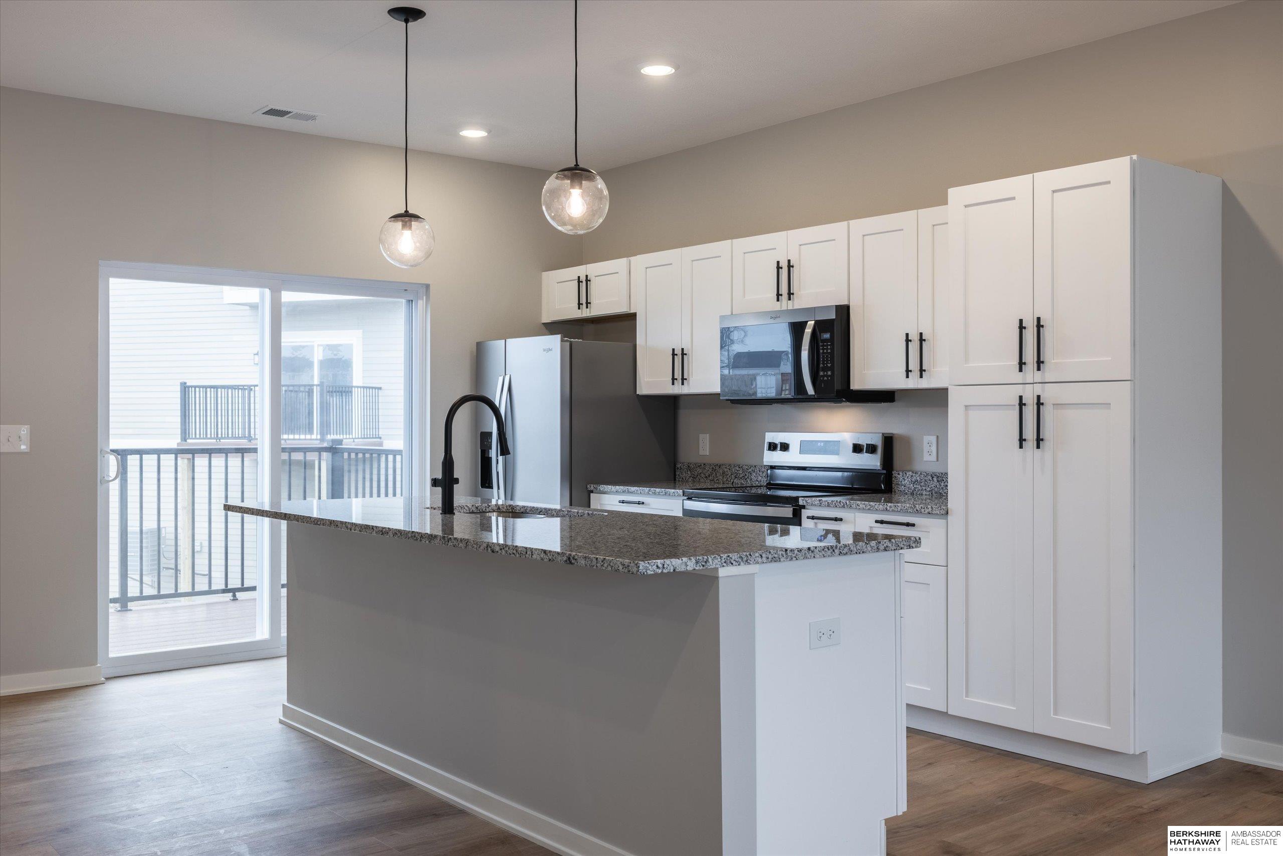 5407 208 Court, Elkhorn, NE, 68022