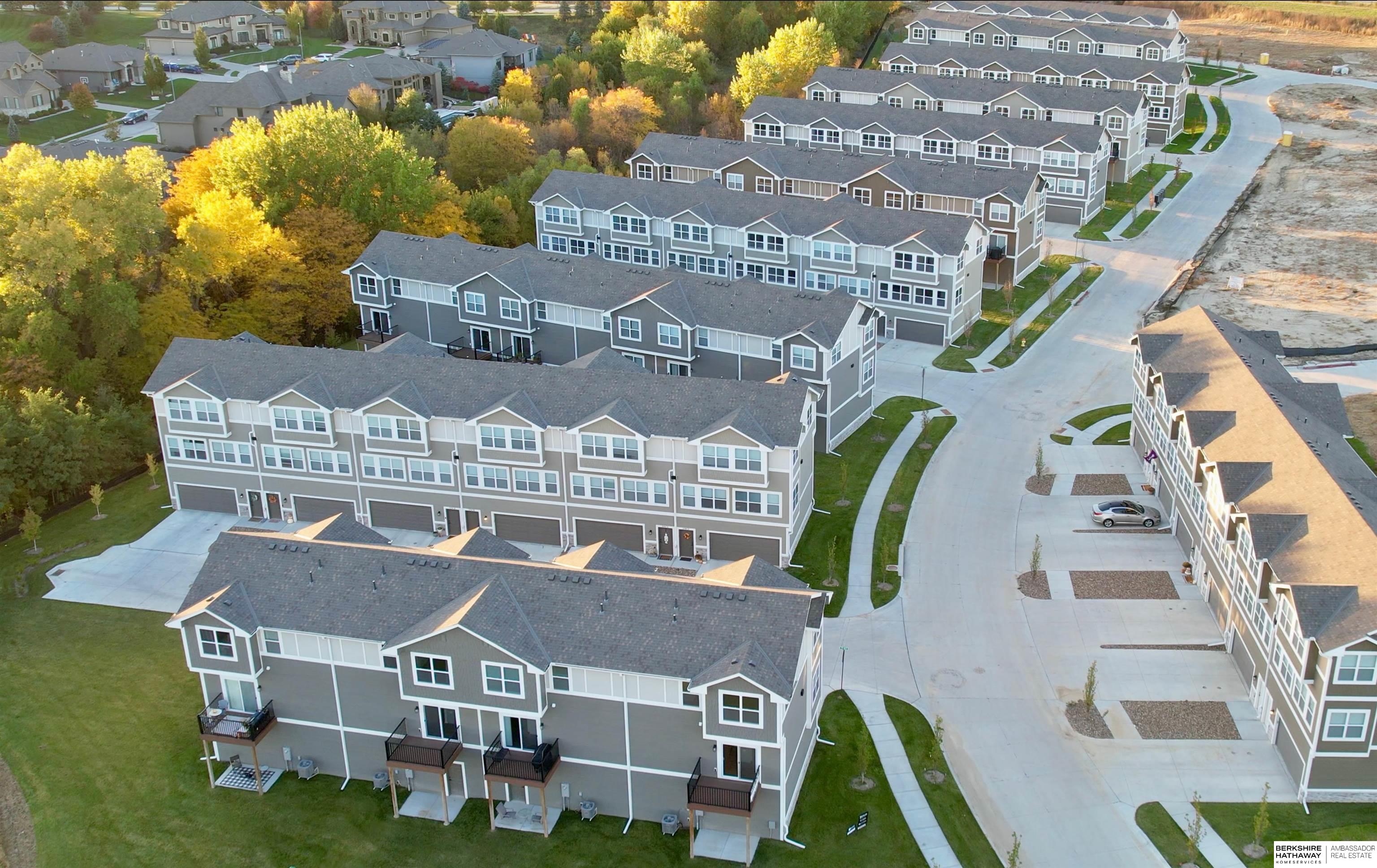 5407 208 Court, Elkhorn, NE, 68022