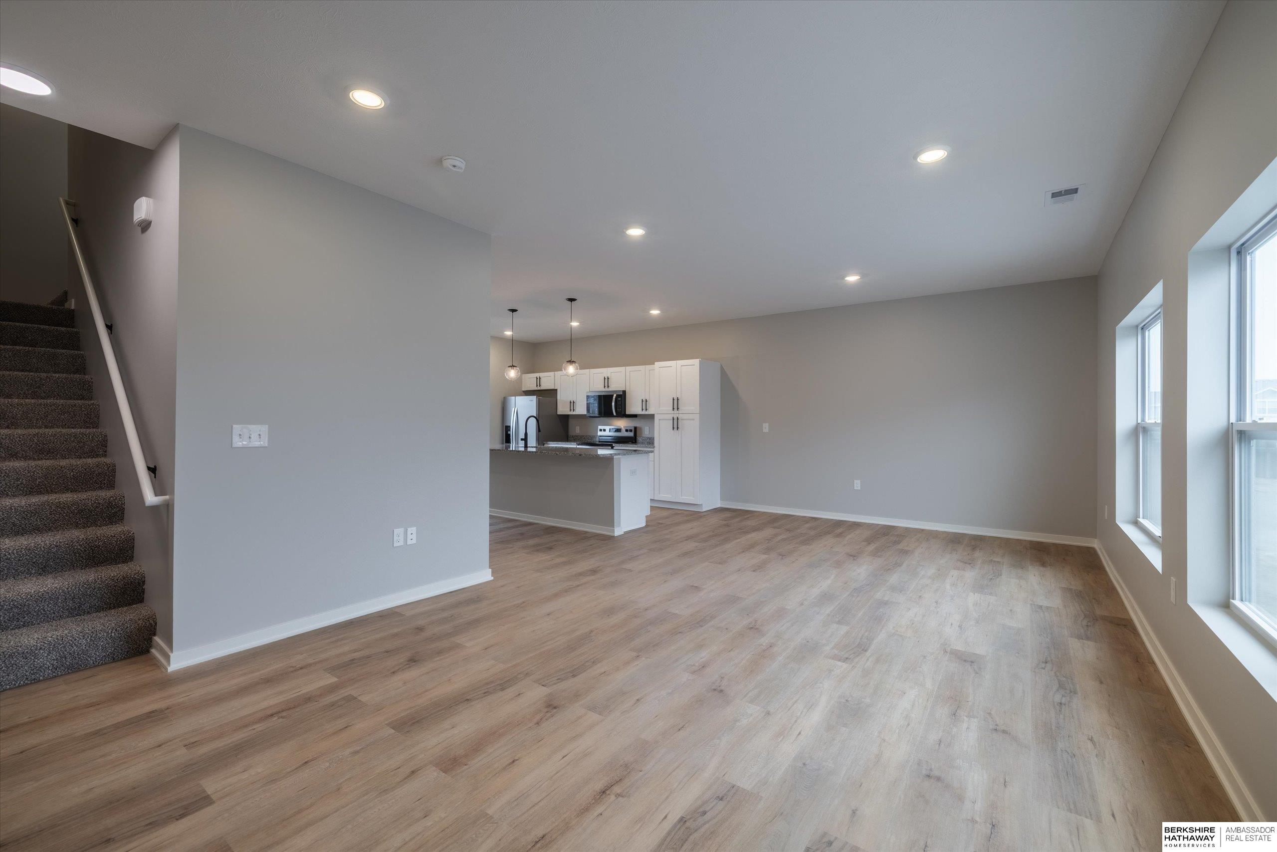 5407 208 Court, Elkhorn, NE, 68022