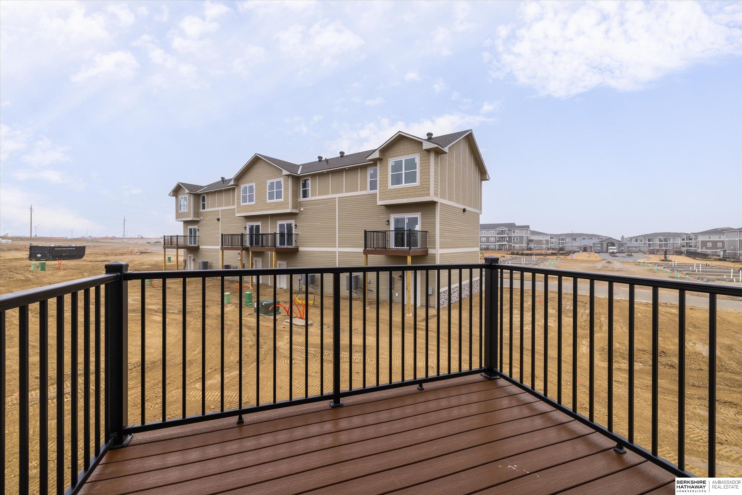 5407 208 Court, Elkhorn, NE, 68022