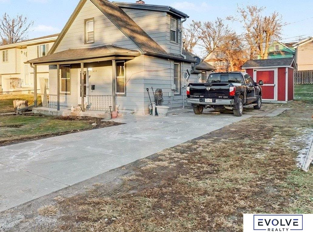 2334 31 Street, Omaha, NE, 68105