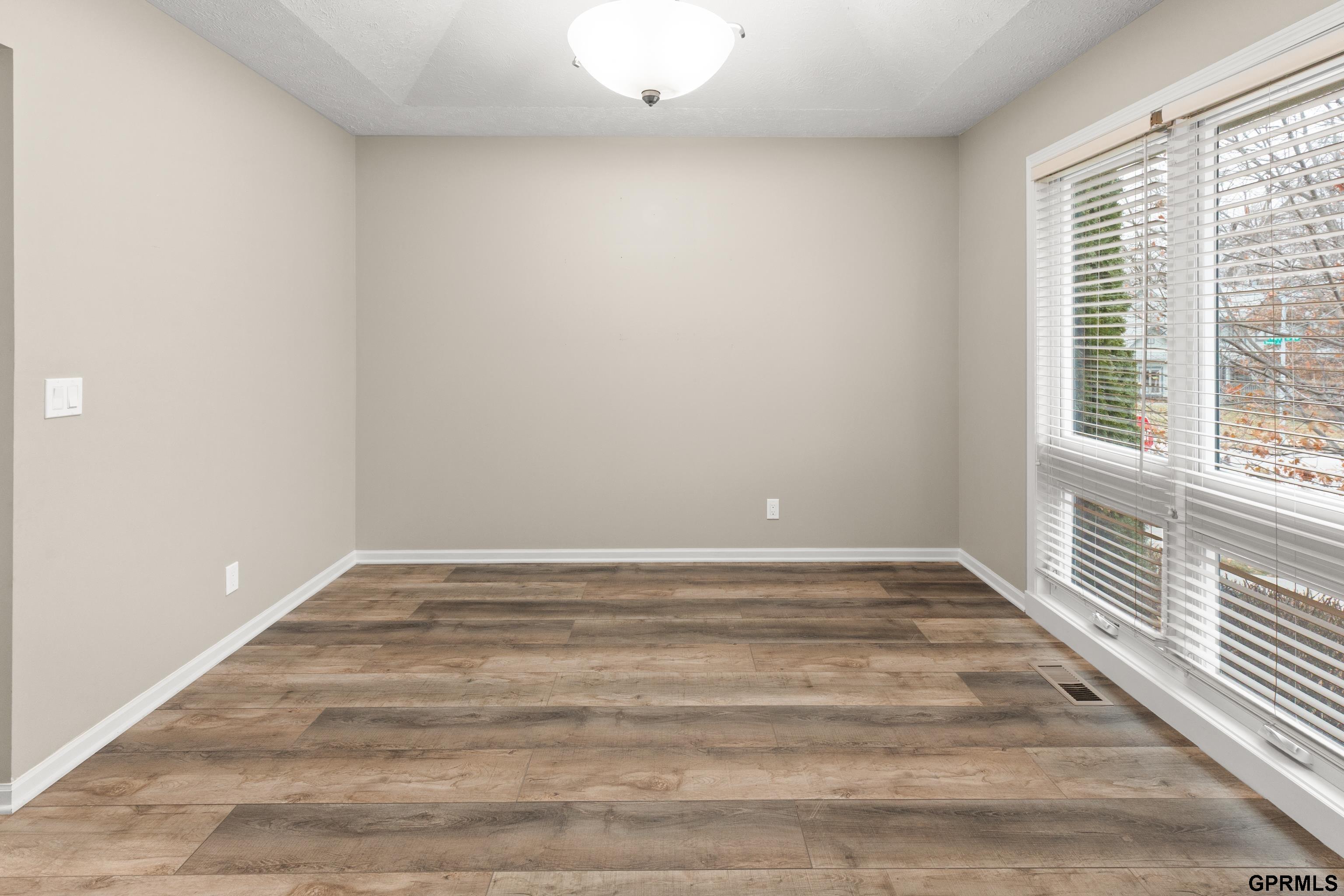 2453 153Rd Avenue, Omaha, NE, 68116