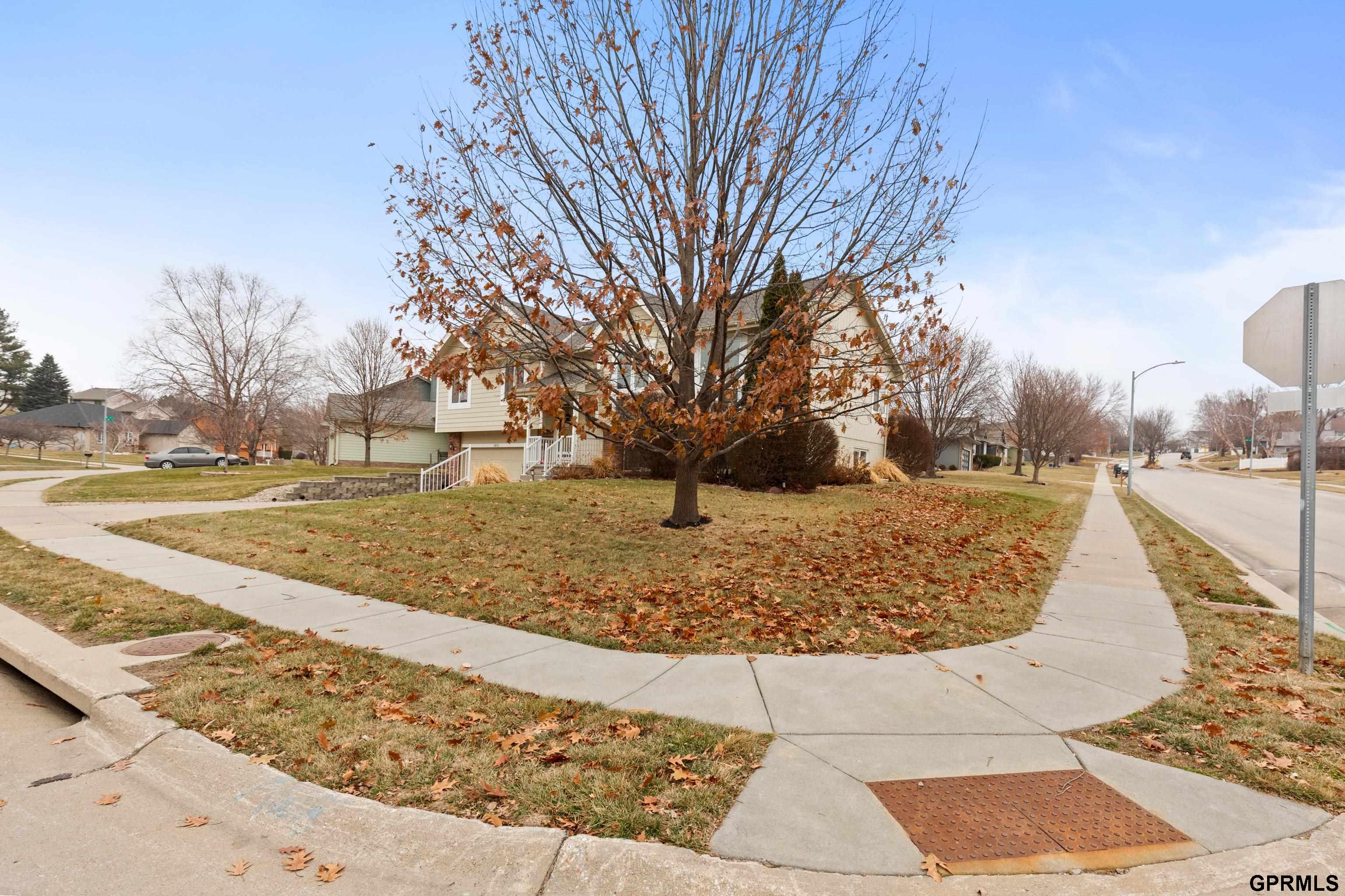 2453 153Rd Avenue, Omaha, NE, 68116