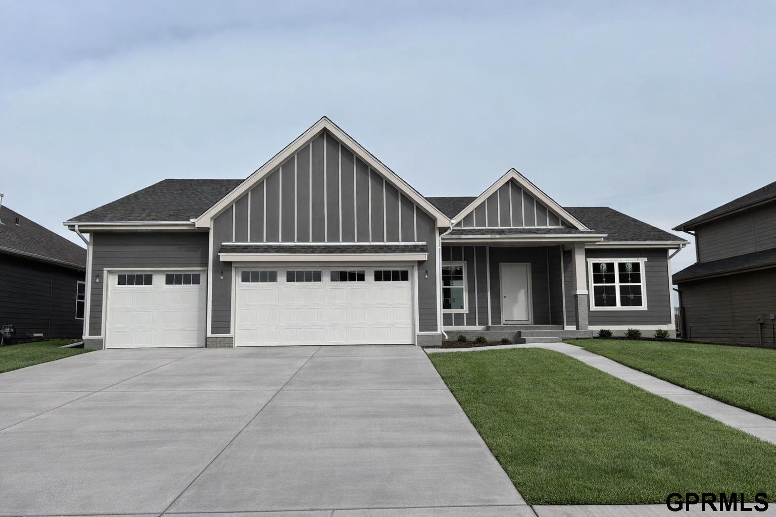 11363 170 Street, Bennington, NE, 68007