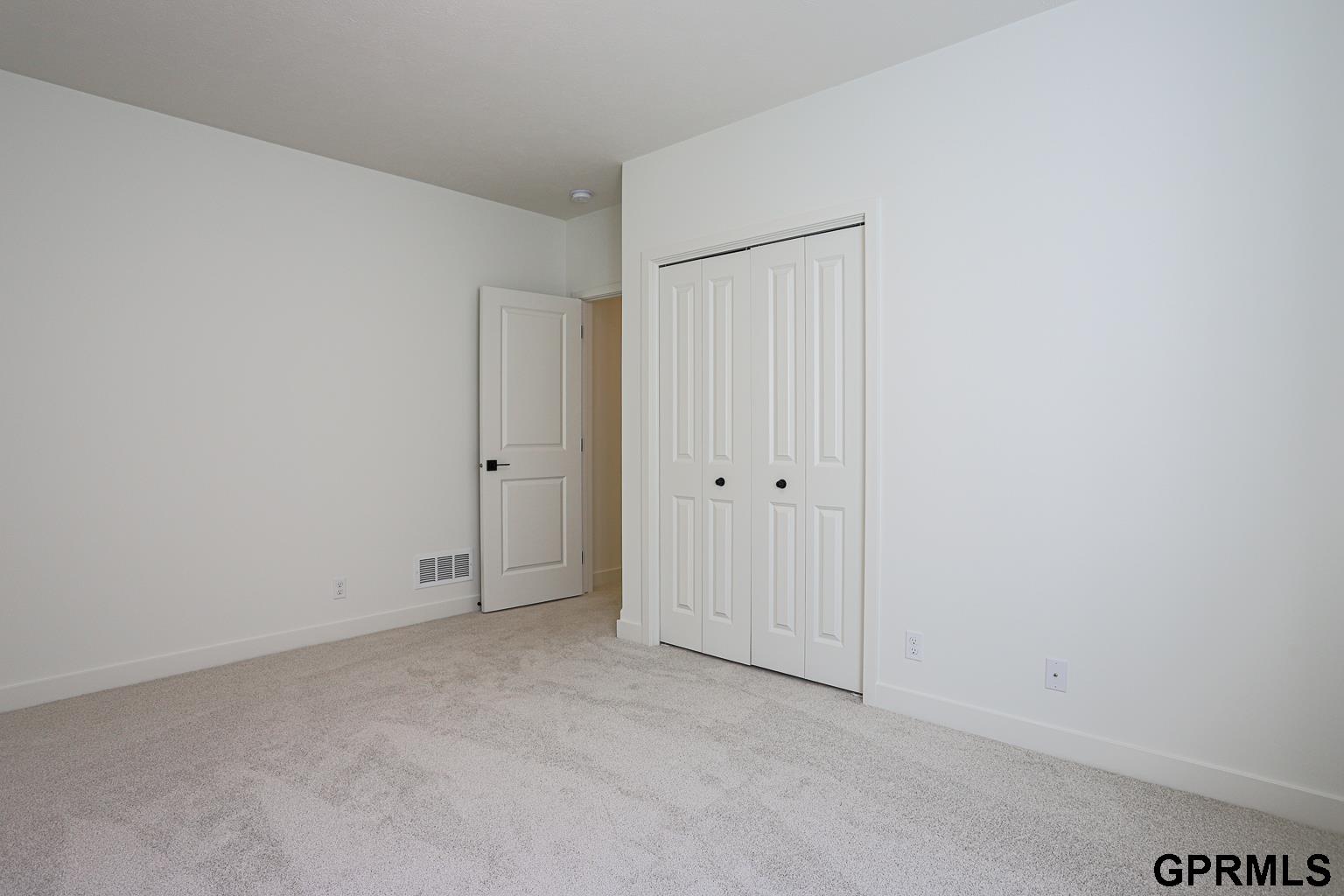 11363 170 Street, Bennington, NE, 68007
