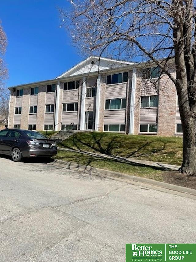 151 N 41st Street, Omaha