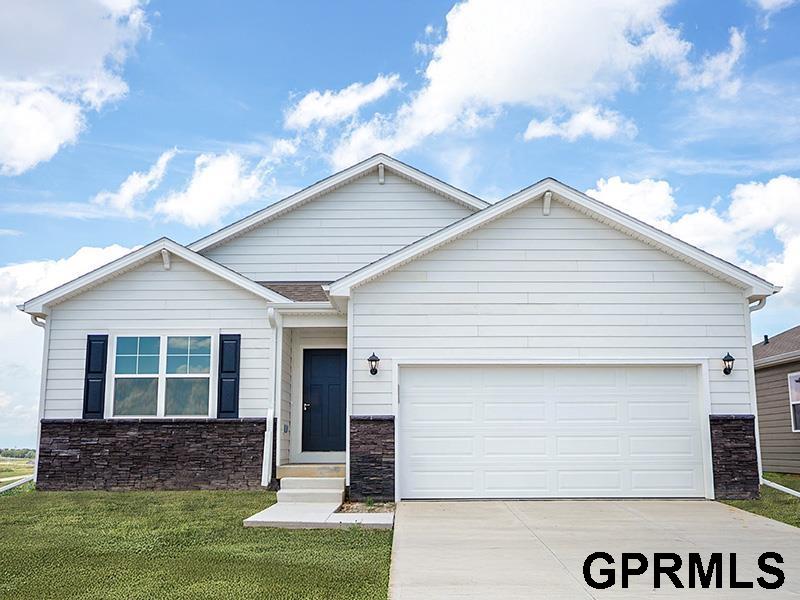 6678 Bluebell Street, Papillion, NE, 68133