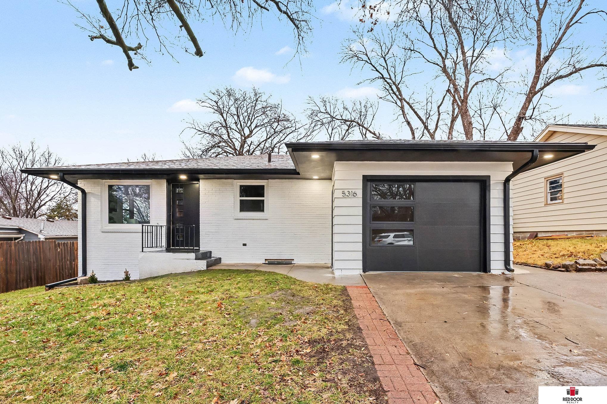 8220 A Street UNIT&nbsp;5, Lincoln, NE, 68510