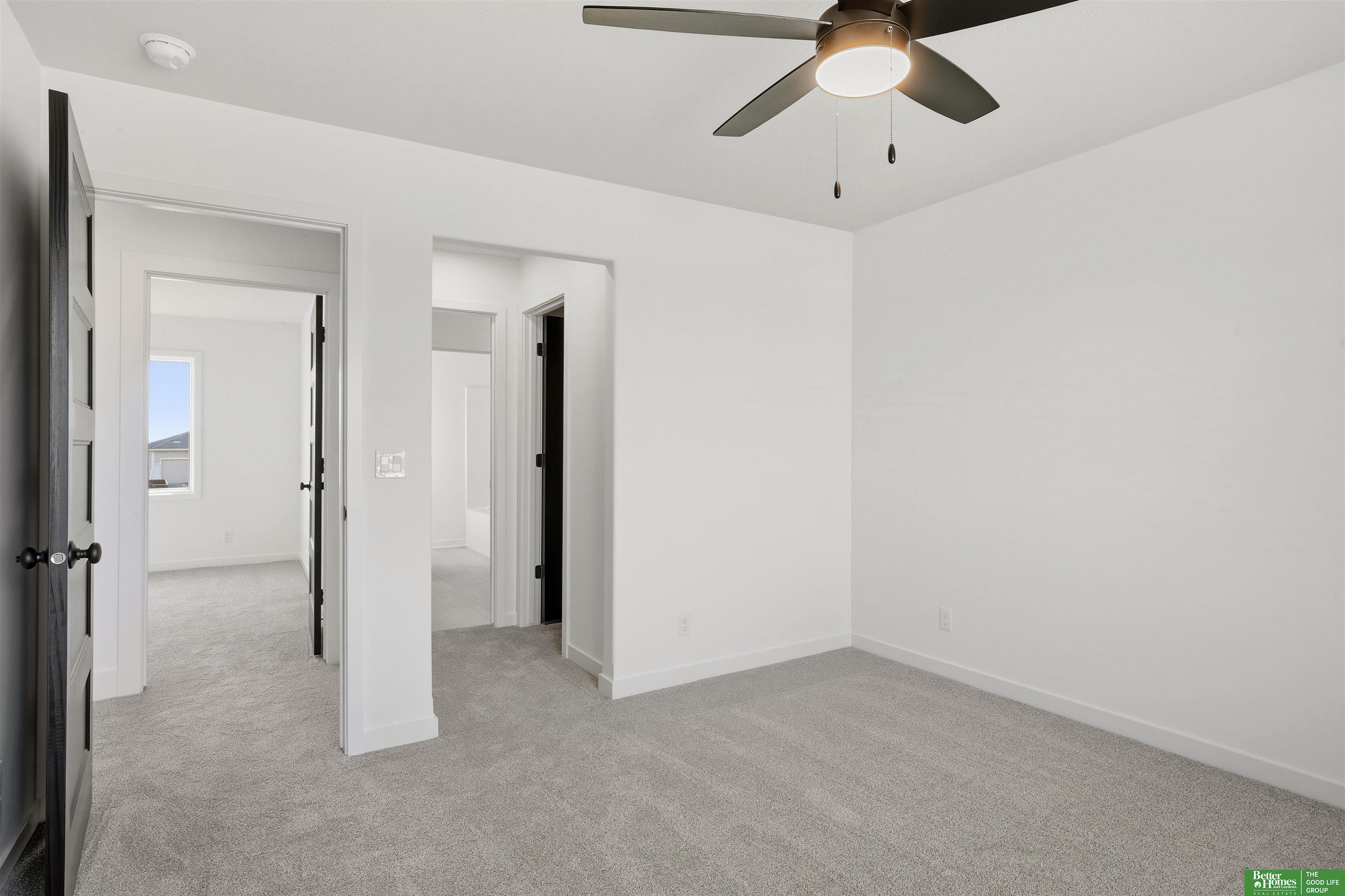 5713 N 198th Street, Elkhorn, NE, 68022