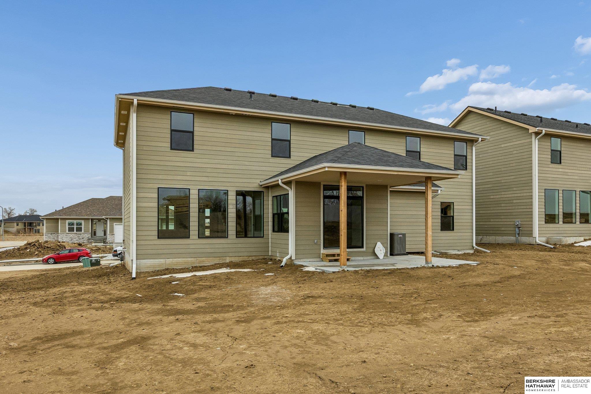 21420 Z Street, Elkhorn, NE, 68022