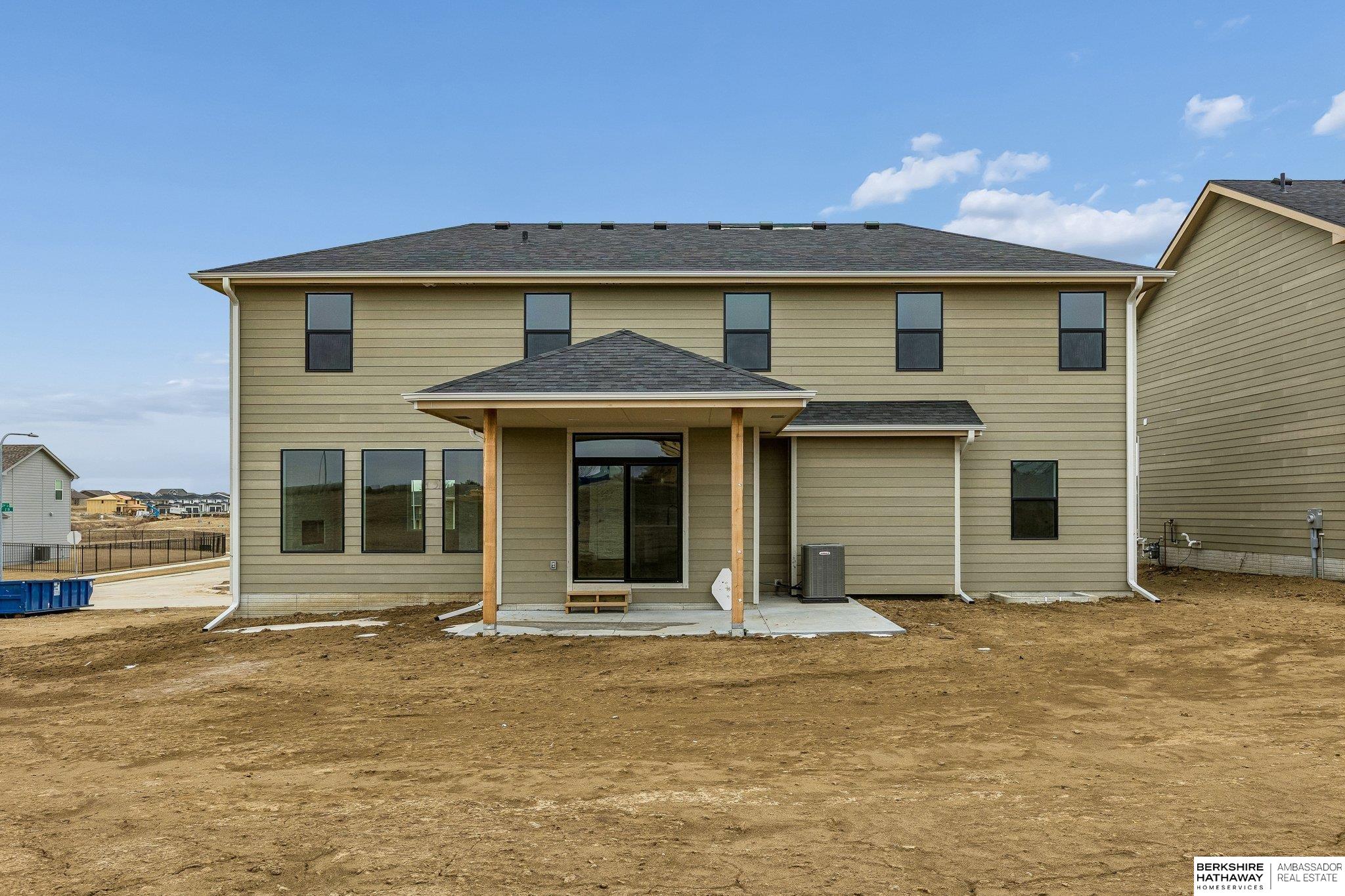 21420 Z Street, Elkhorn, NE, 68022