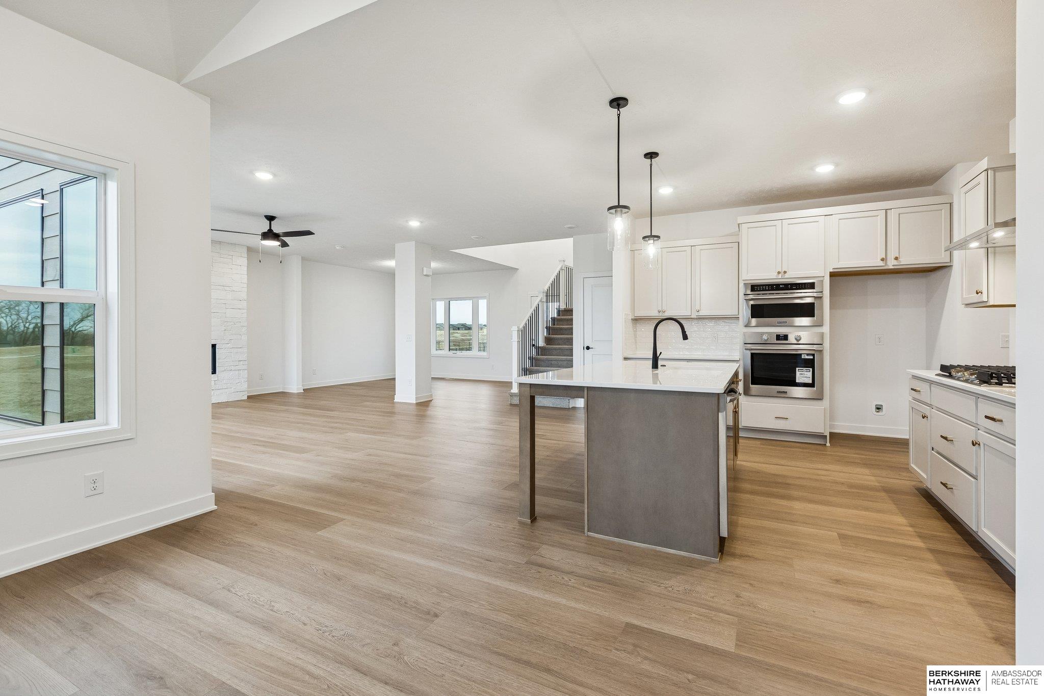 21420 Z Street, Elkhorn, NE, 68022