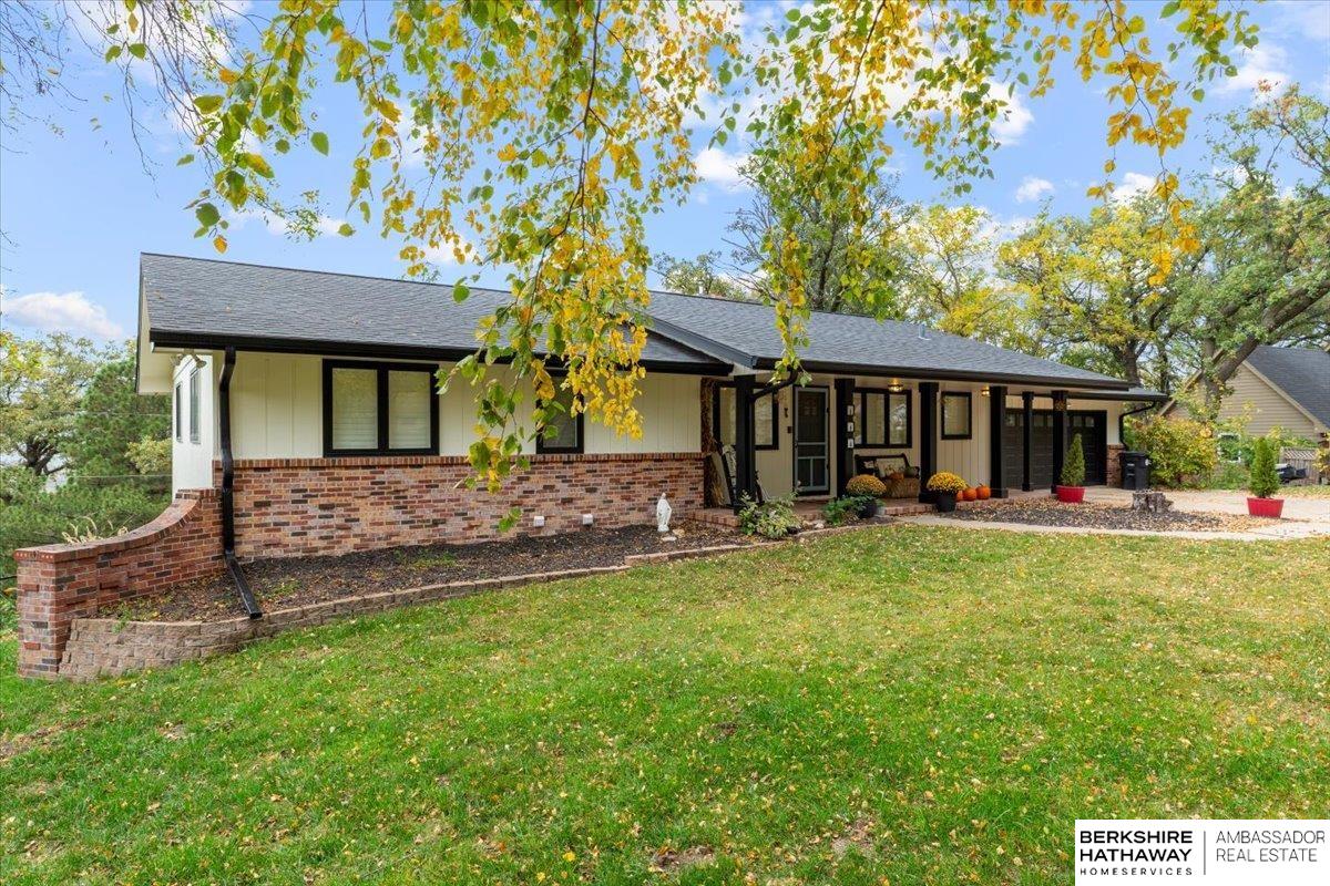 444 Skyline Drive, Elkhorn, NE, 68022