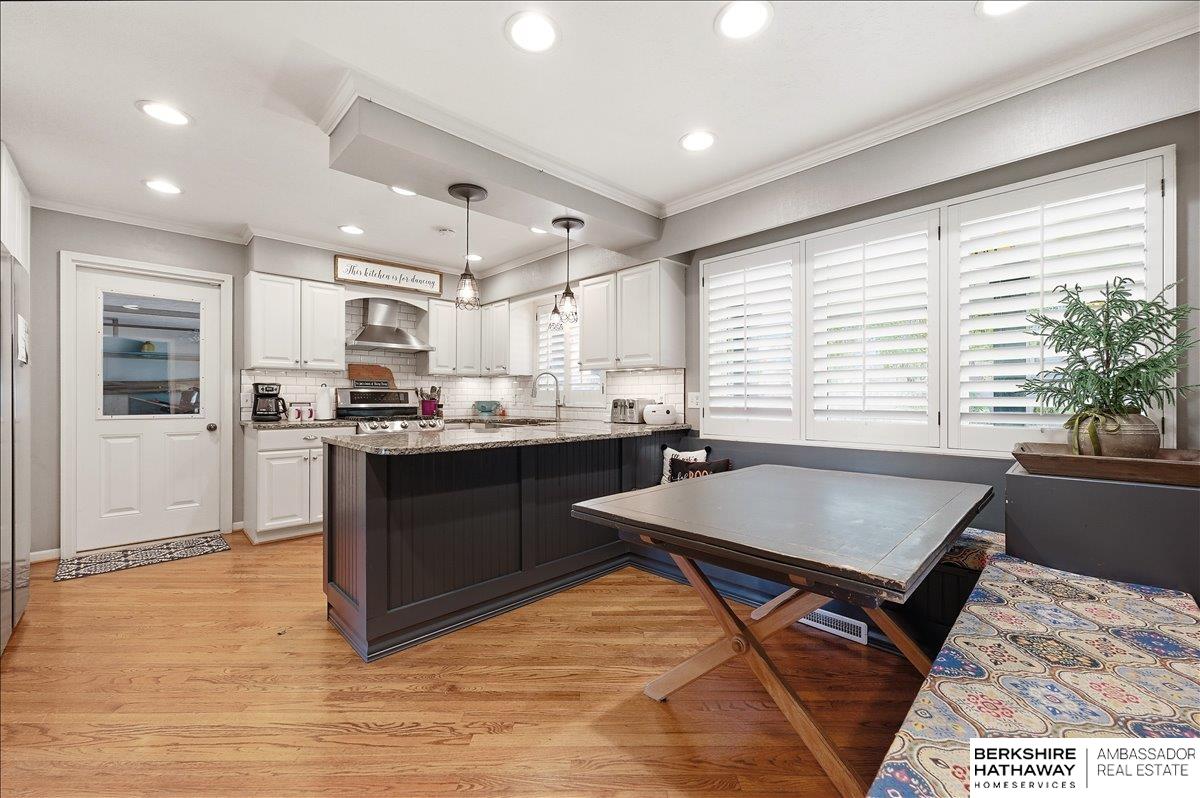 444 Skyline Drive, Elkhorn, NE, 68022