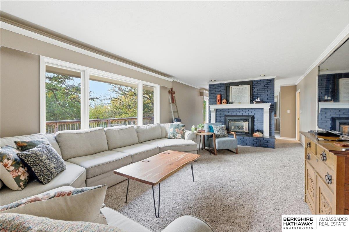 444 Skyline Drive, Elkhorn, NE, 68022