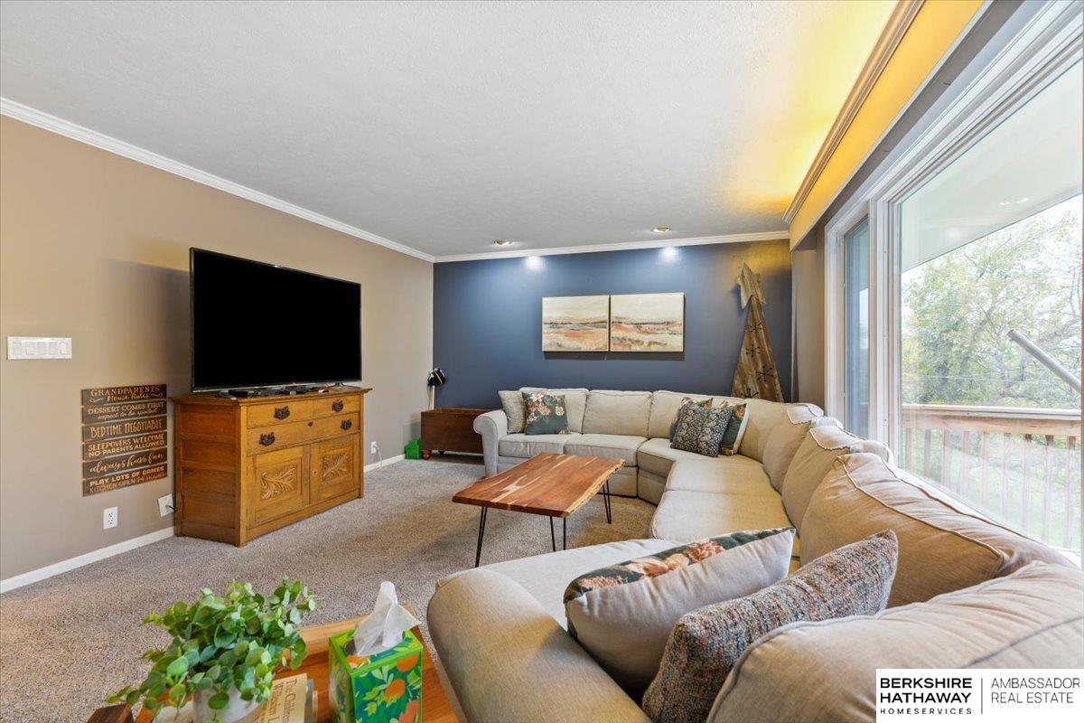 444 Skyline Drive, Elkhorn, NE, 68022