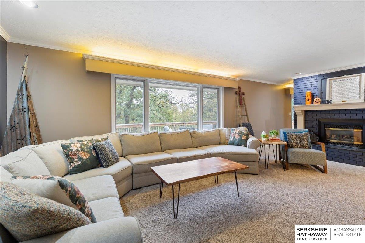 444 Skyline Drive, Elkhorn, NE, 68022