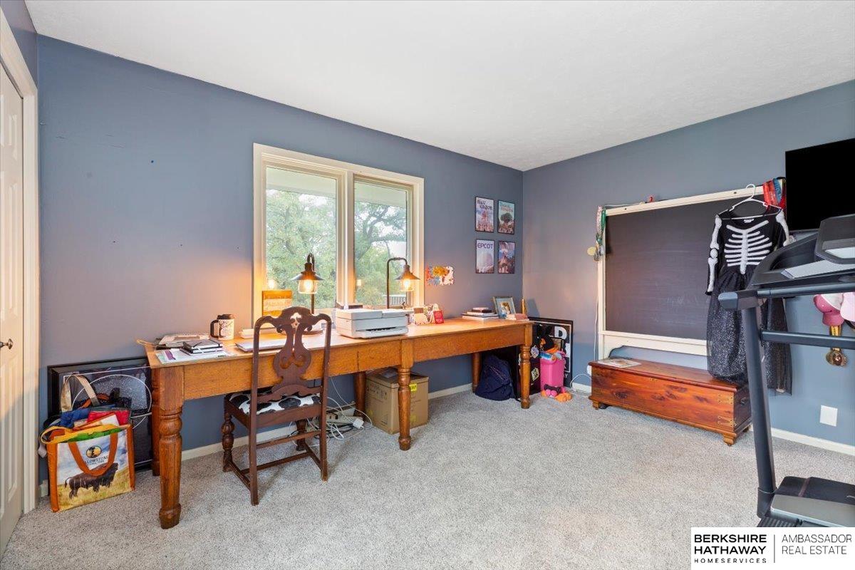 444 Skyline Drive, Elkhorn, NE, 68022