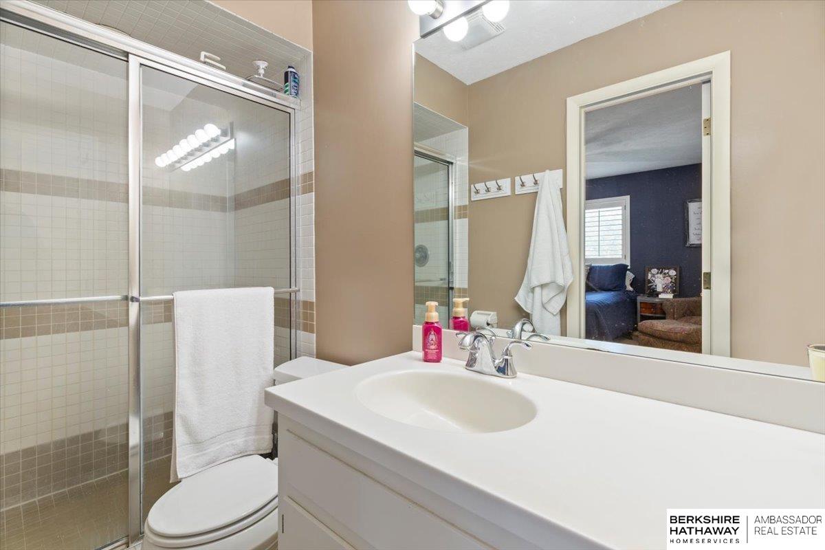 444 Skyline Drive, Elkhorn, NE, 68022