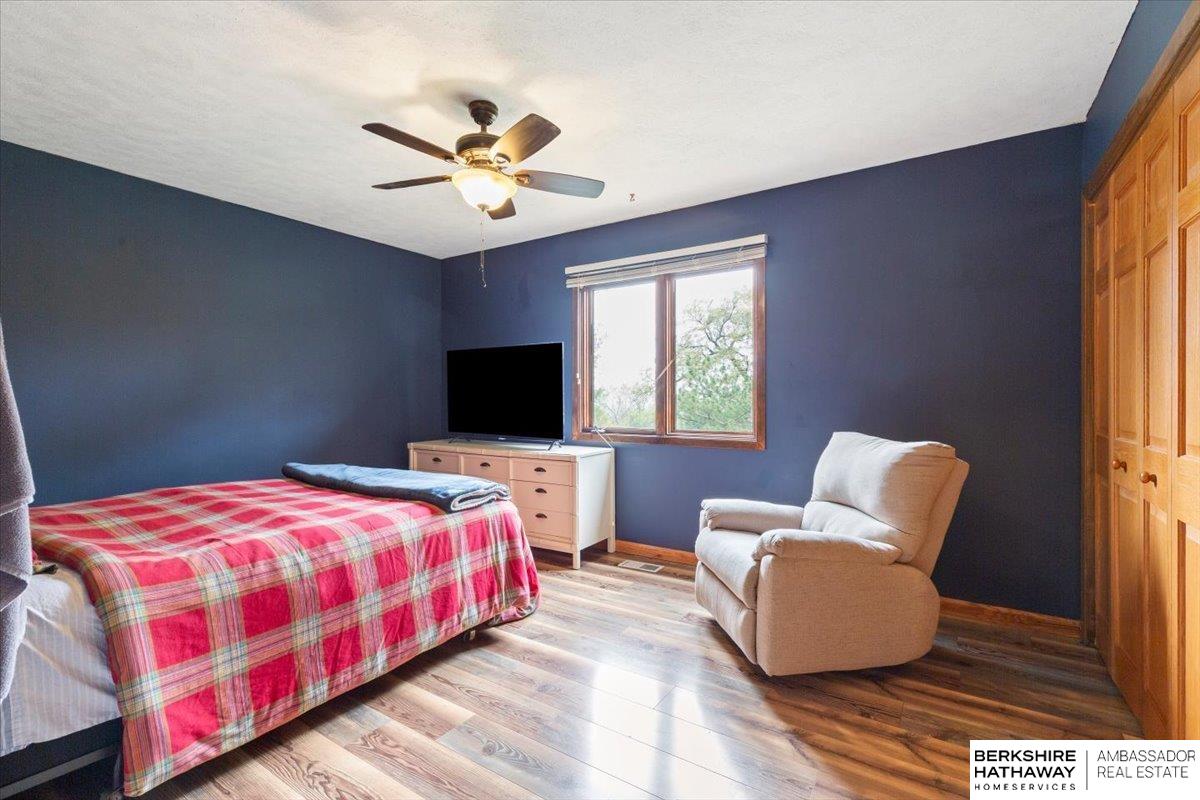 444 Skyline Drive, Elkhorn, NE, 68022