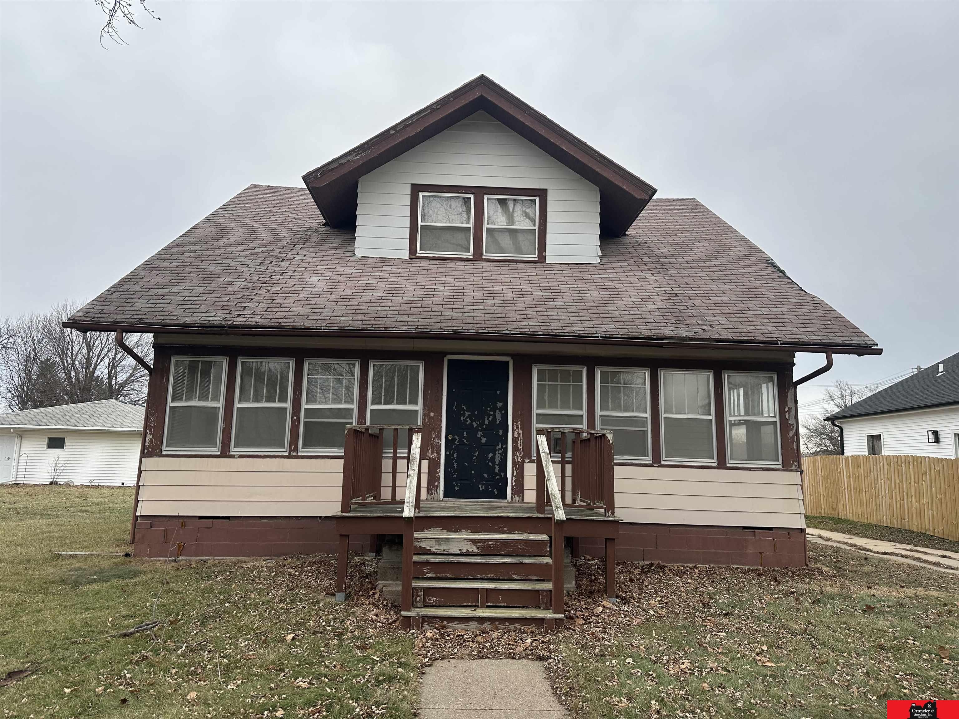 Photo of 330 Pearl Street Lyons NE 68038