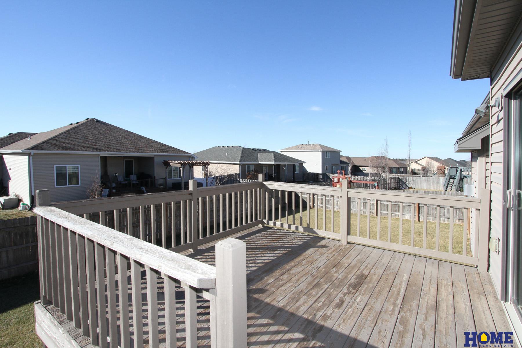 7377 Yankee Woods Drive, Lincoln, NE, 68516