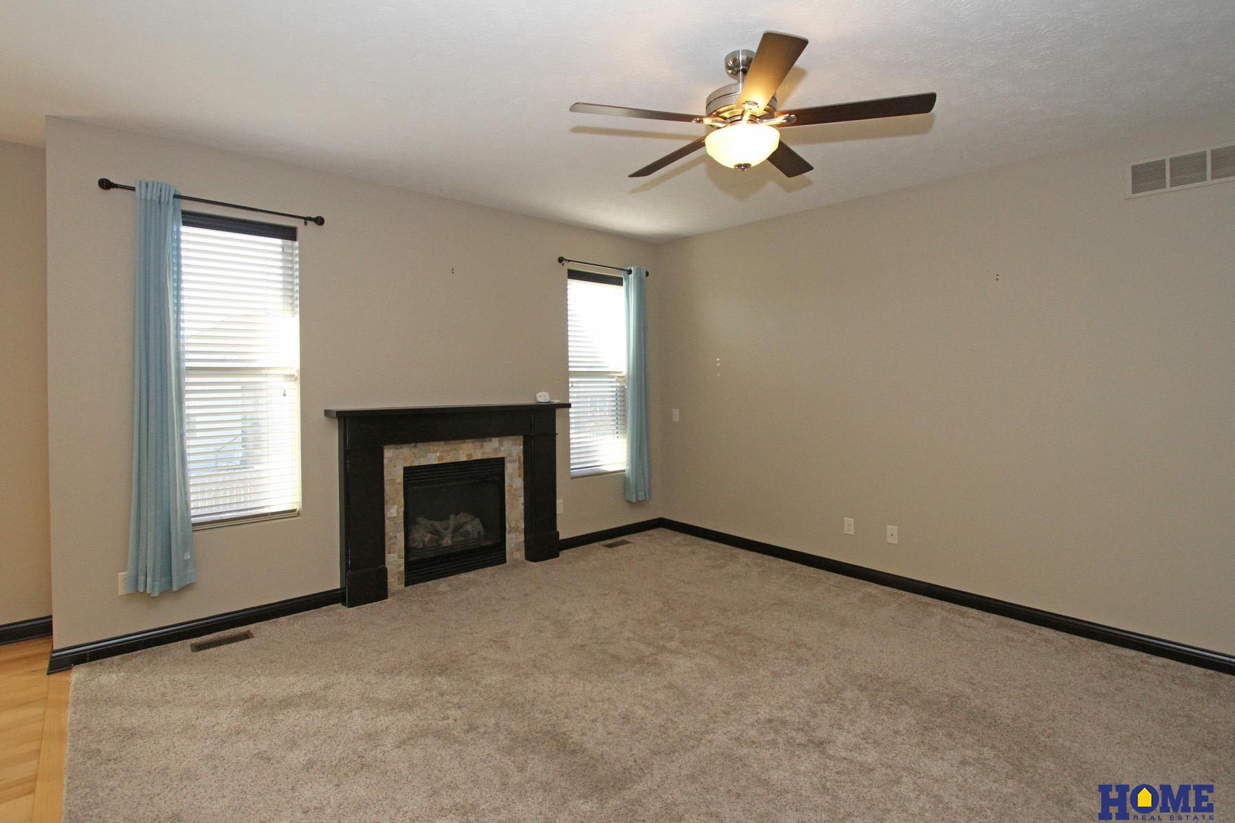 7377 Yankee Woods Drive, Lincoln, NE, 68516